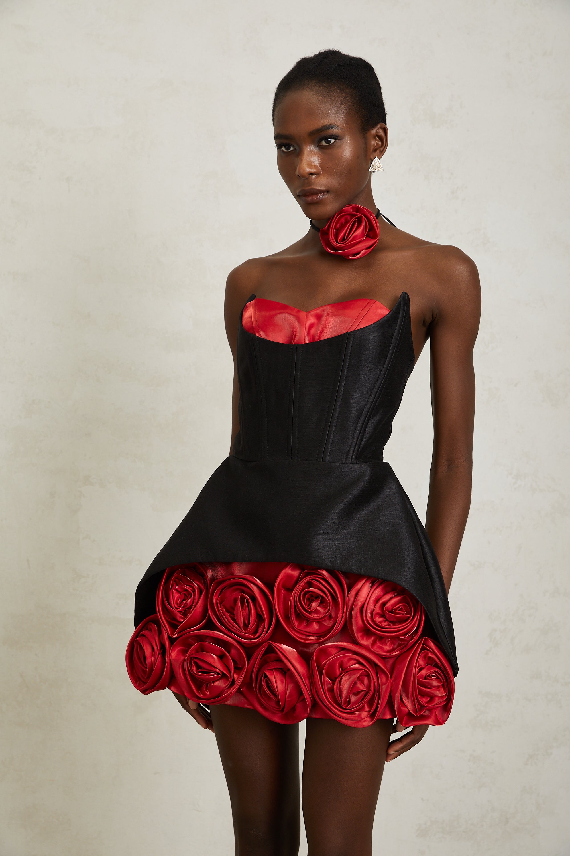 missrosier ミニドレス Joaquina Black Rose Appliqué Corset Mini Dress – Miss Rosier