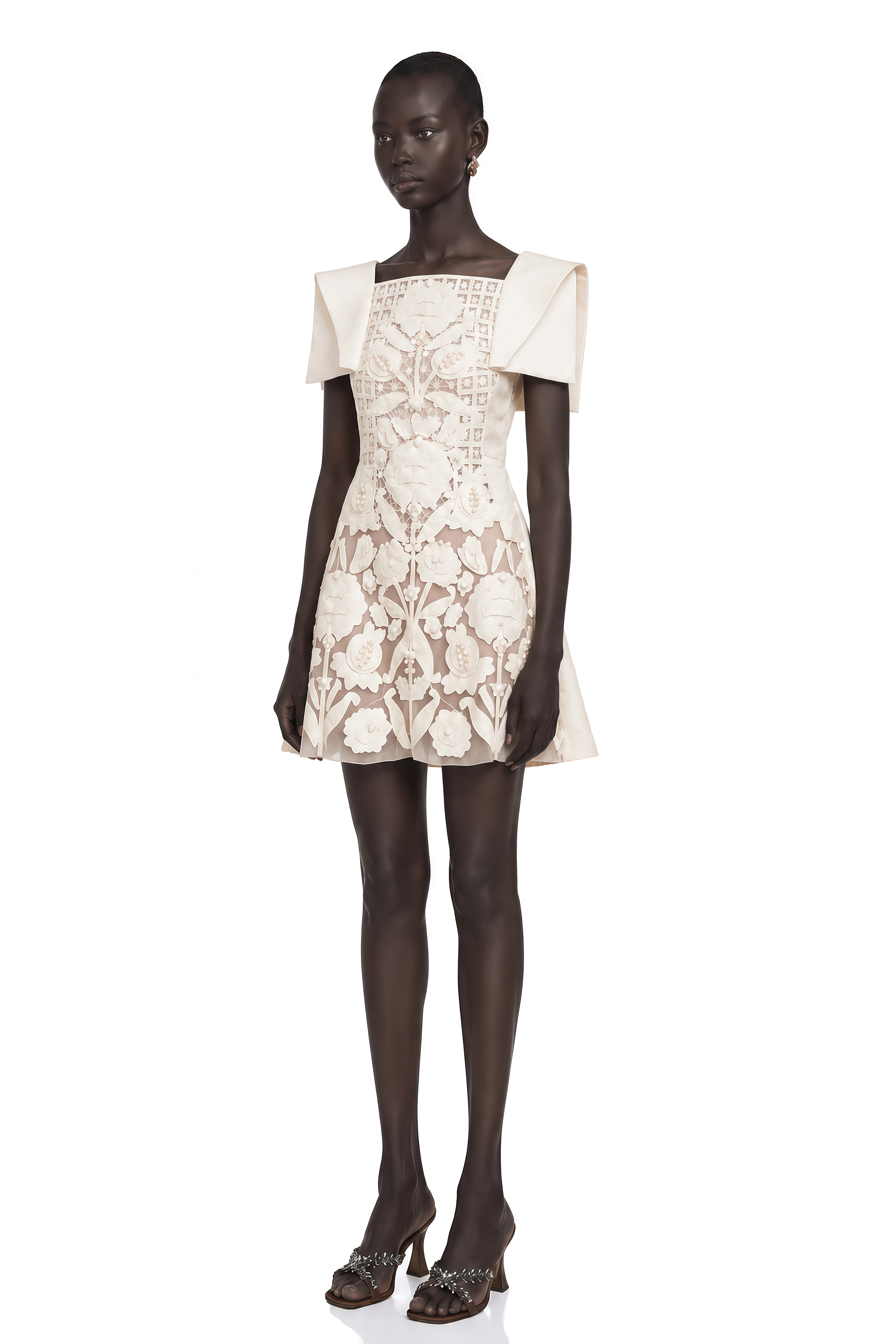 Léa White Floral Appliqué Crochet Mini Dress
