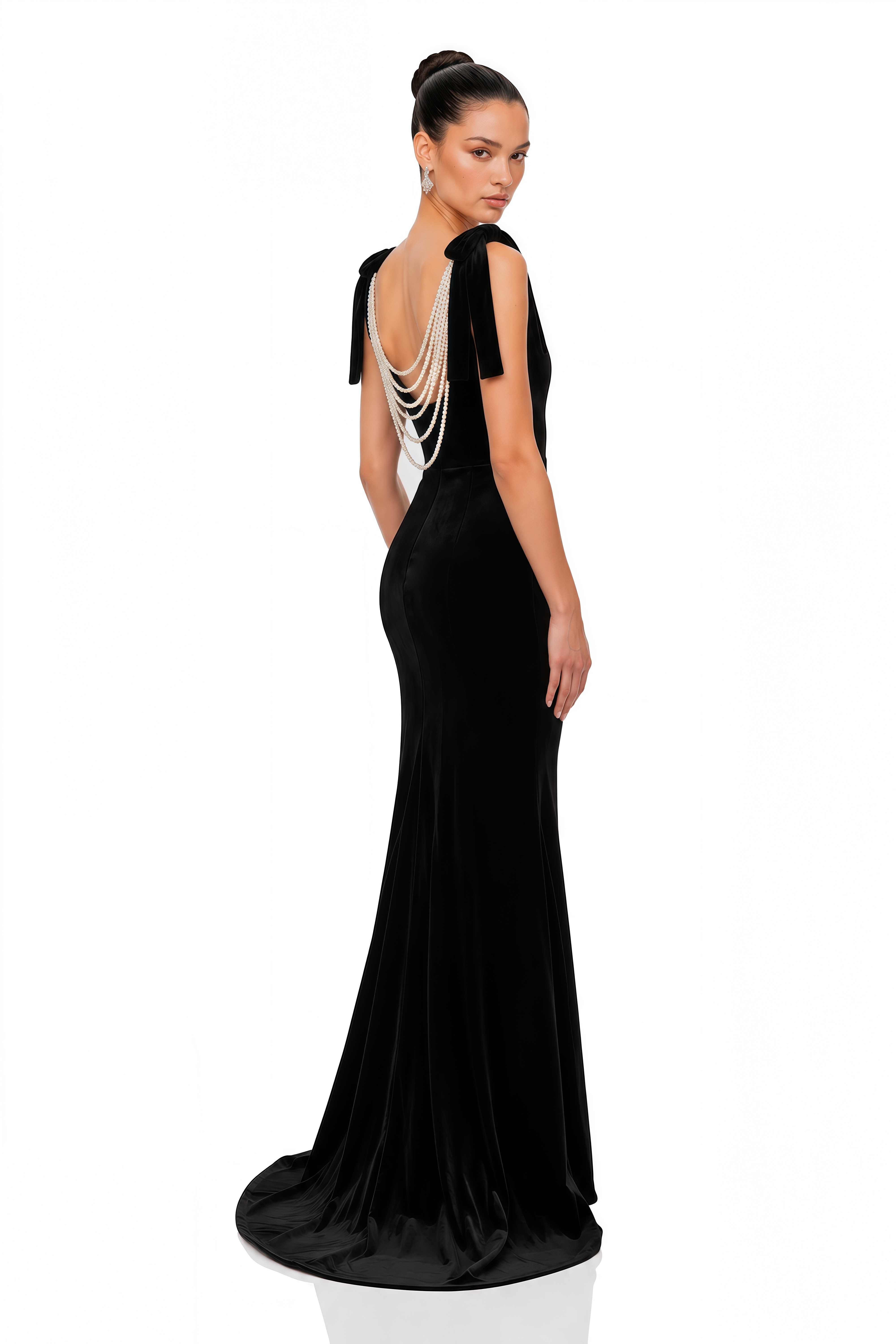 velvet backless dress Audrey Embellished Open-Back Maxi – Miss Rosier Red velvet