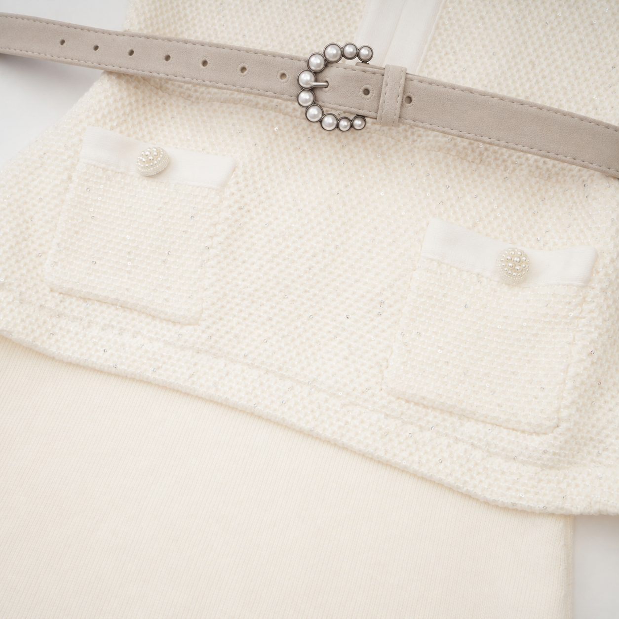 Adélade White Embellished Knit Midi Dress