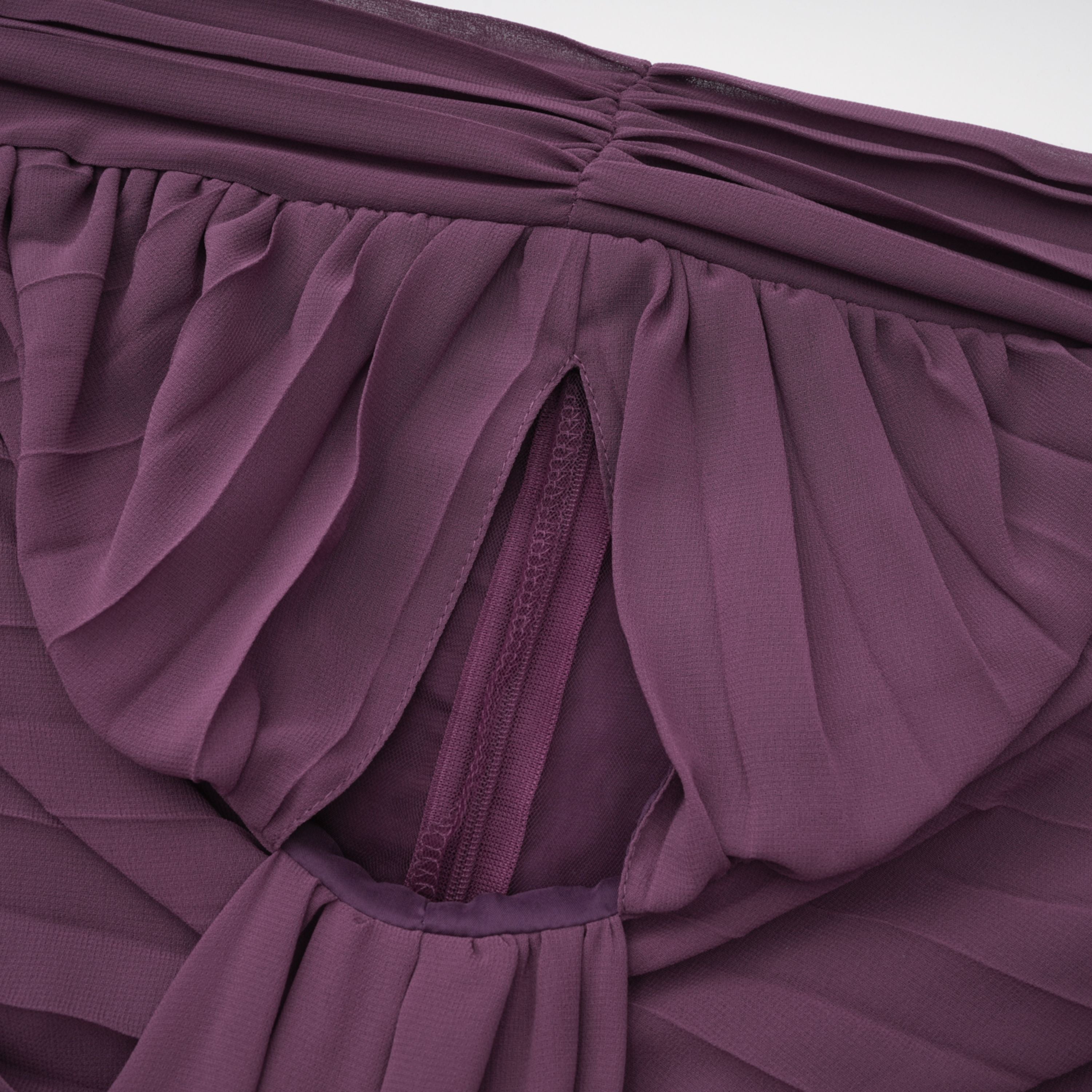 Purple Chiffon Pleated Maxi Dress with Choker Neck and Off-the-Shoulder Sleeves