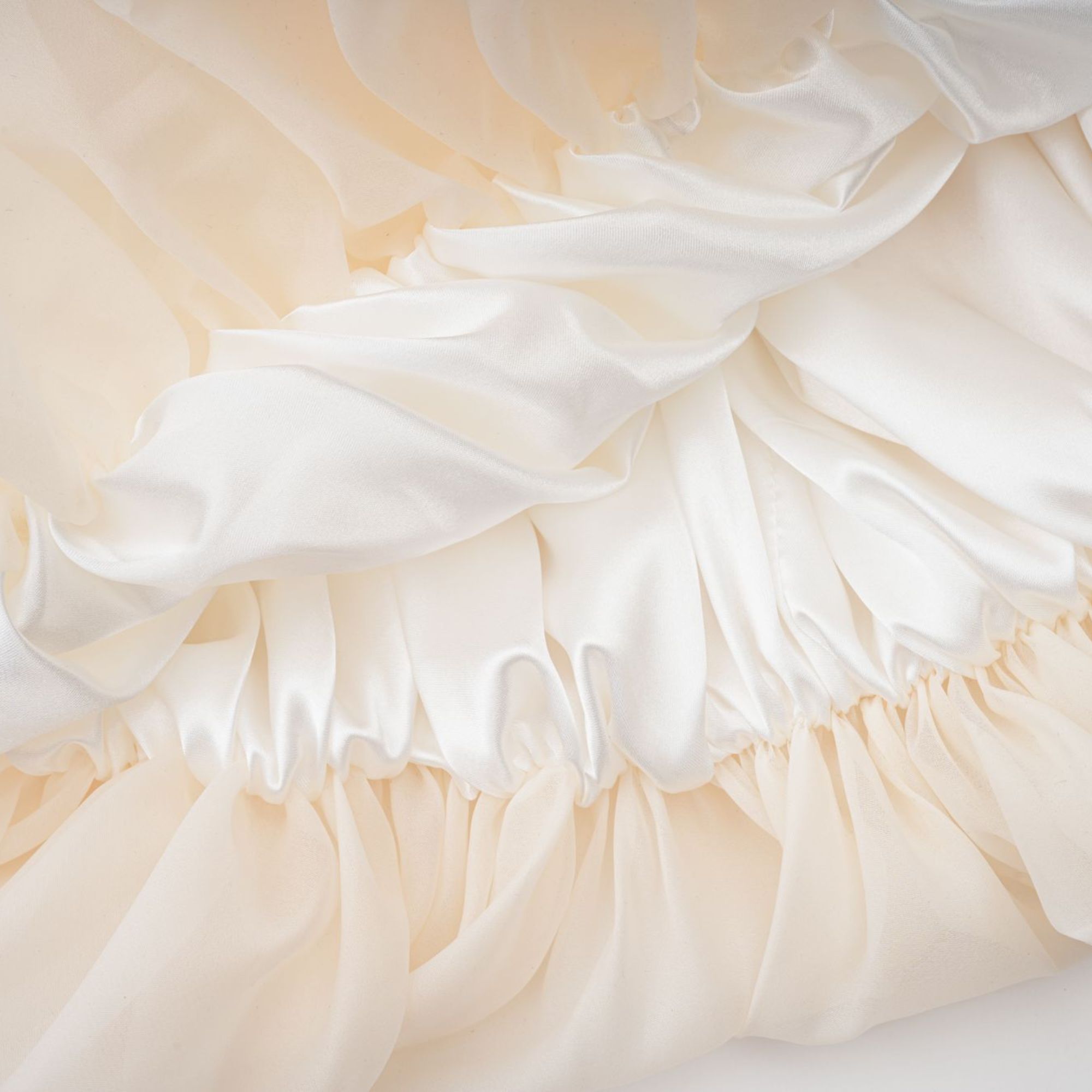 Cream long-sleeve midi dress with a balloon hem