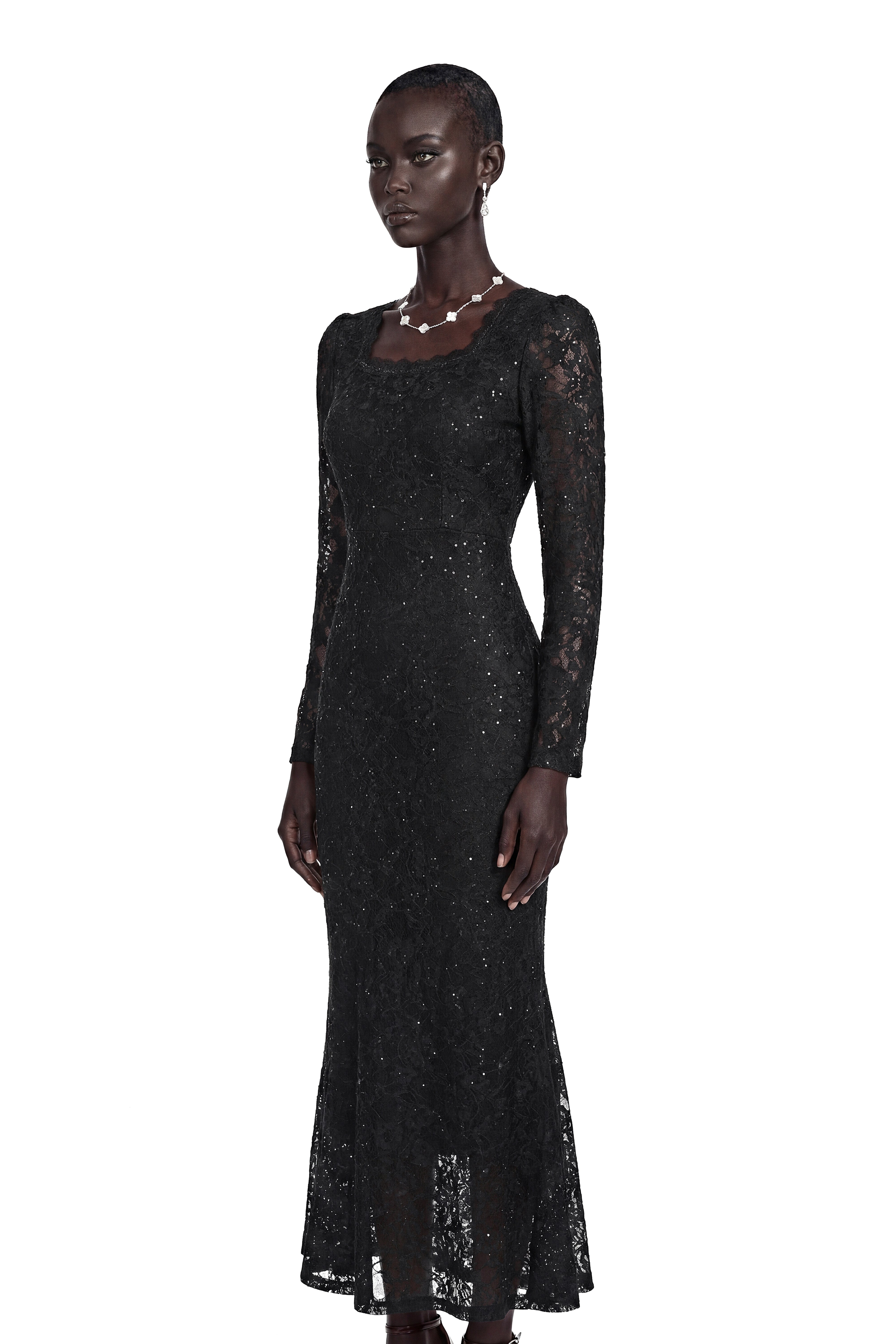 Lavender Black Floral Lace Fishtail Maxi Dress – Miss Rosier