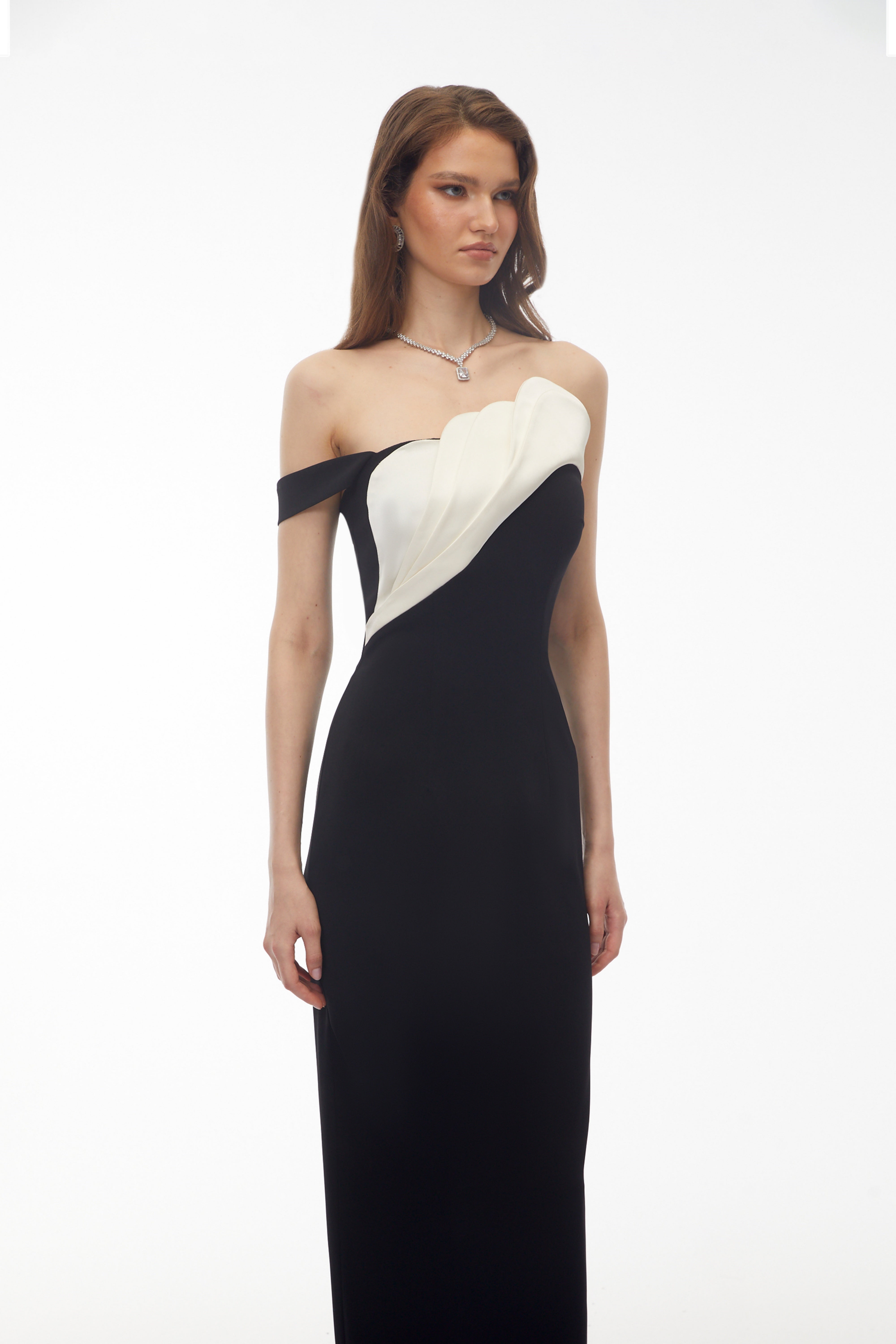 Black and White Contrast Maxi Dress with Scalloped One-Shoulder Neckline