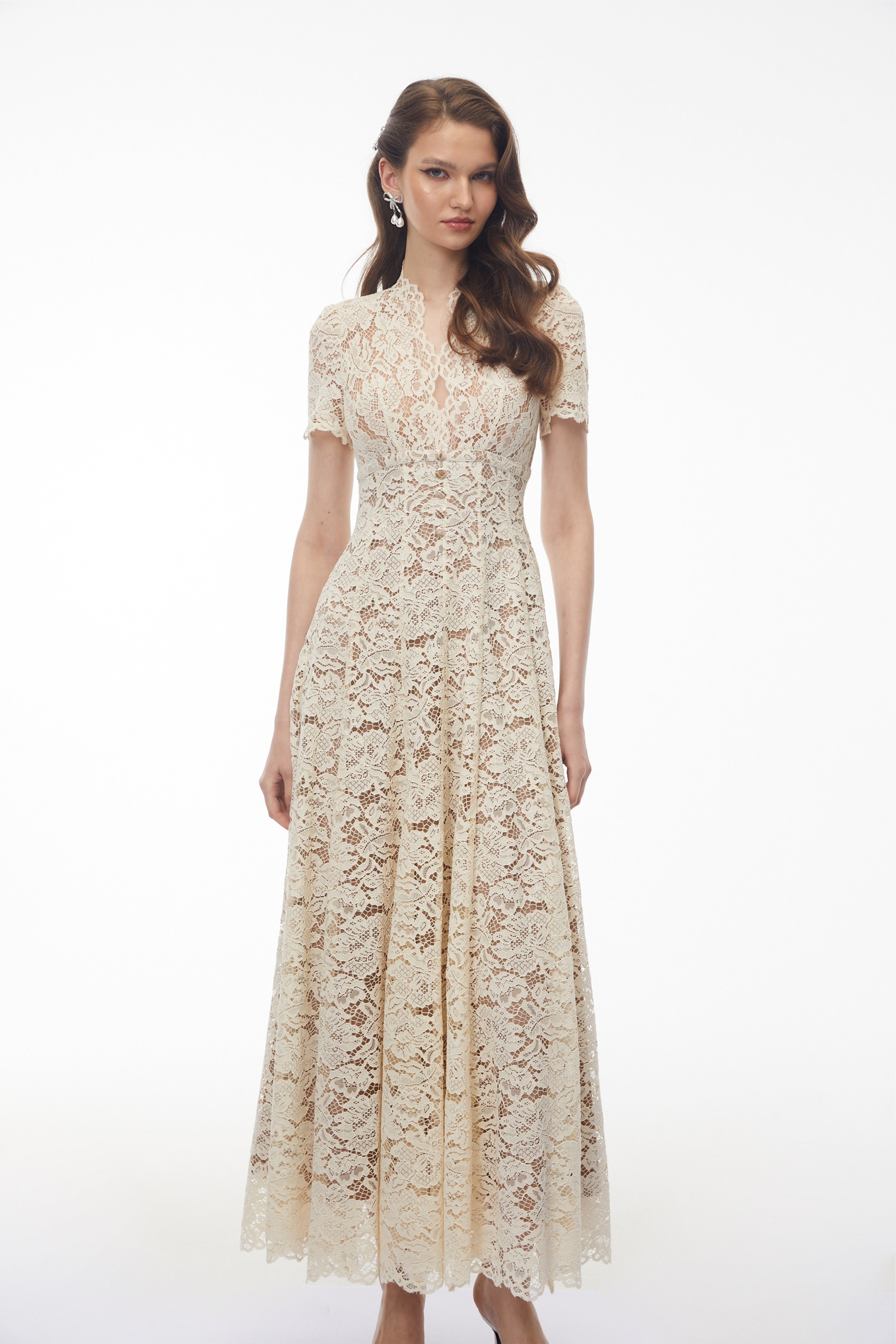 Sophie Cream Plunge Neck Floral Lace Maxi Dress – Miss Rosier