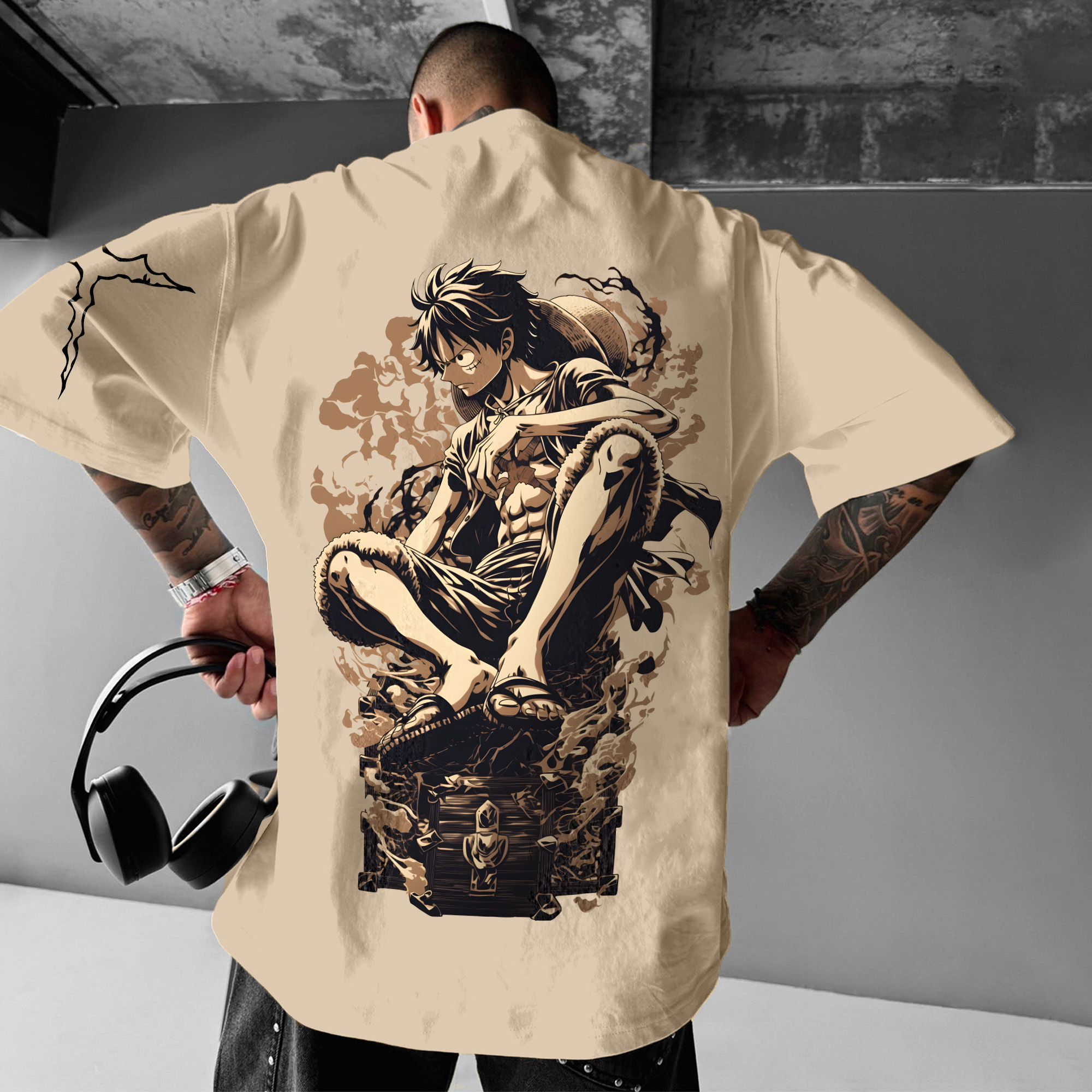 Unisex Anime Inspired Vintage T-Shirt丨