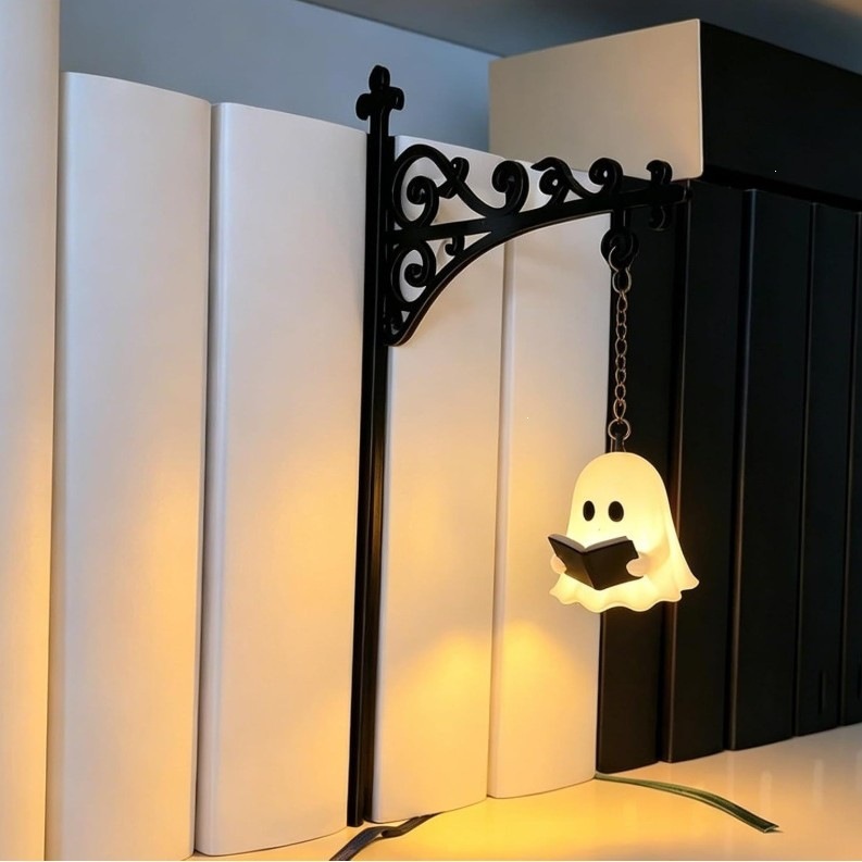 Halloween Bookshelf Lantern Decoration