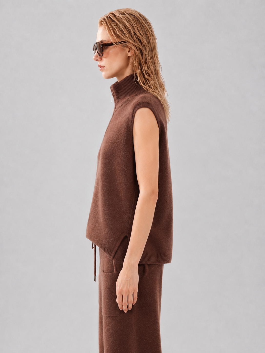Women Knit Two Piece Set Half Zip Mock Neck Sleeveless Vest and Drawstring Wide Leg Pants Brown Lounge Outfit