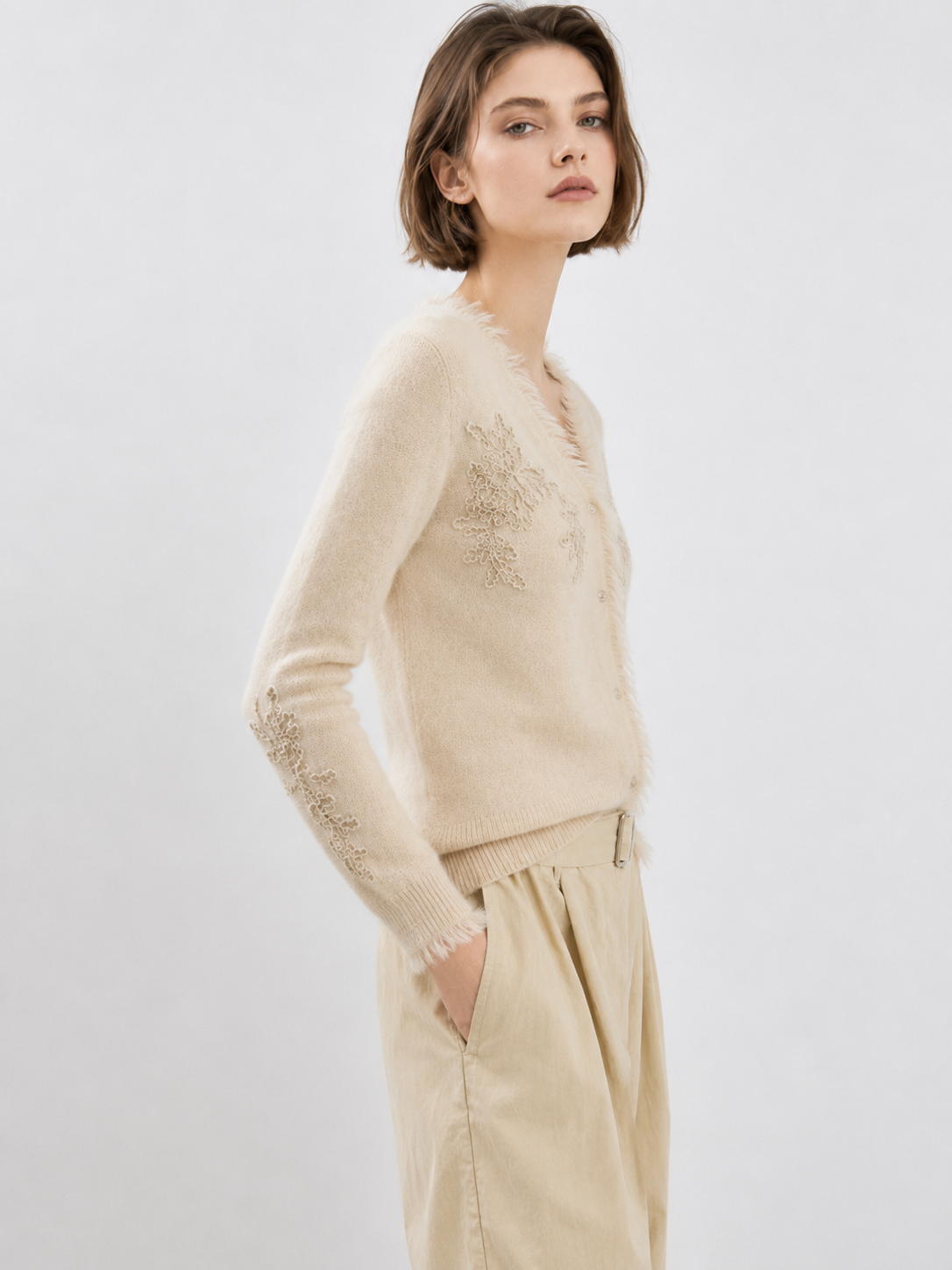Women Knit Cardigan V Neck Button Up Floral Lace Applique Sweater Feather Fringe Trim Beige Soft Knitwear for Autumn