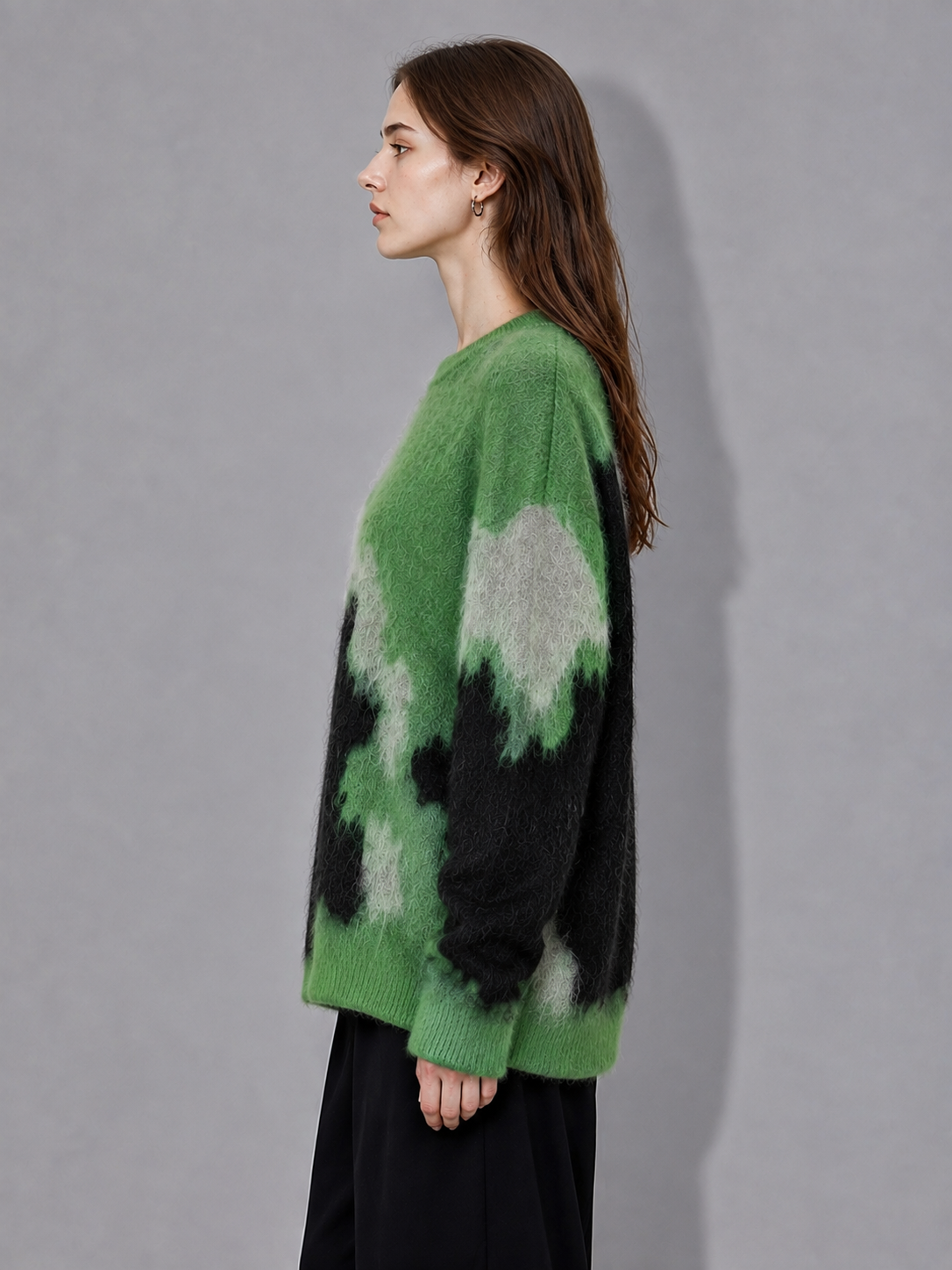 Wholesale Custom Made Women Winter Knit Sweater Front Logo 100% Wool High Street Style Anti-Pilling OEM Service