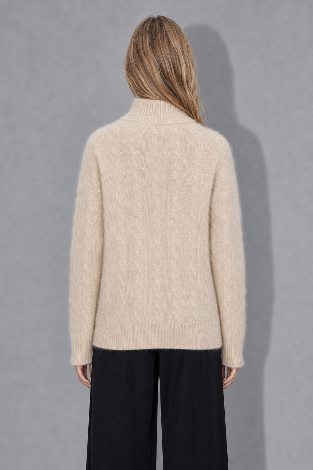Customized high-end 1/4 zipper design, anti-wrinkle, breathable and warm cable knitted women's cardigan, 100% cashmere sweater