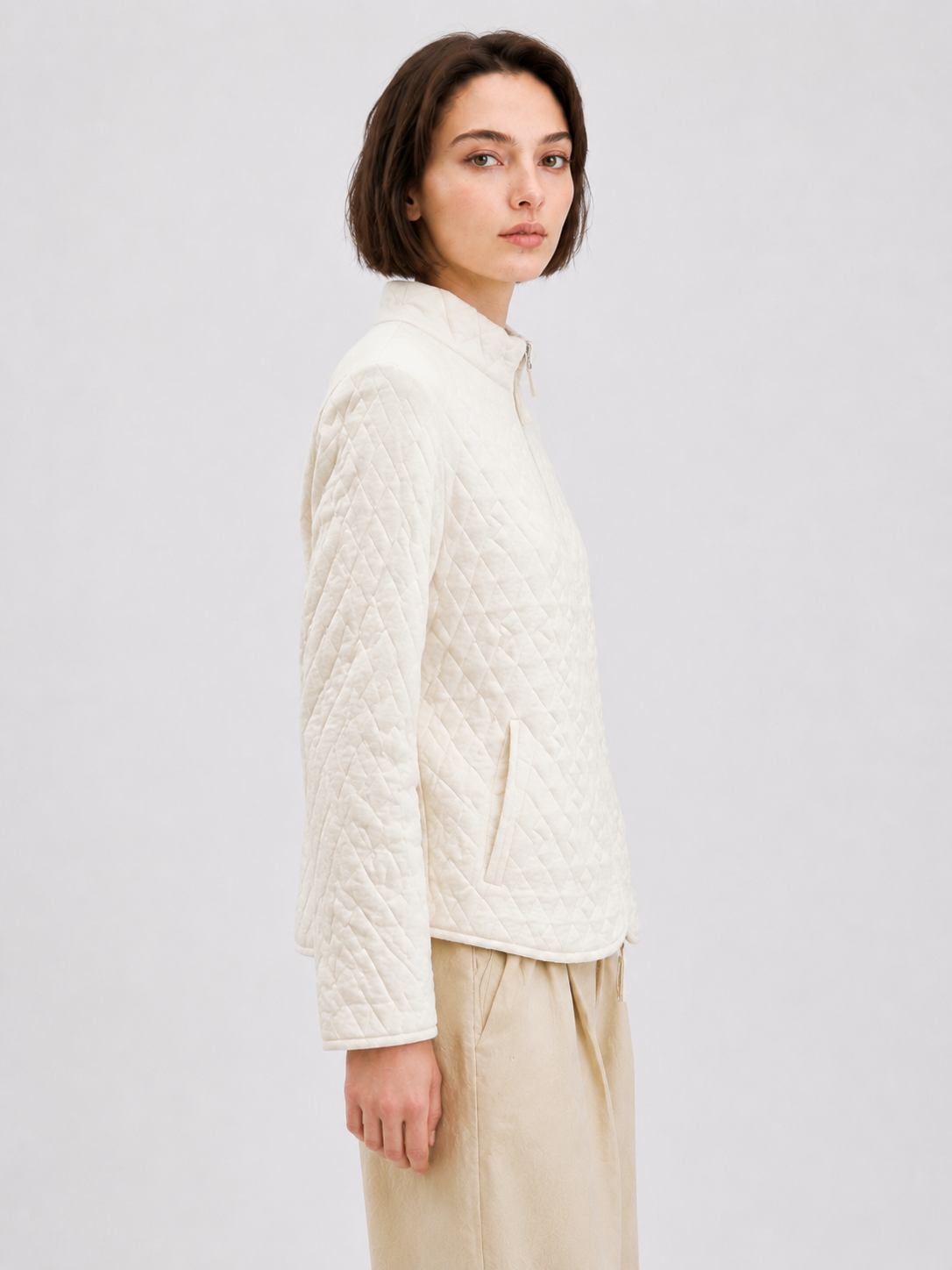 Women Quilted Jacket Stand Collar Zip Up Long Sleeve Lightweight Padded Coat Cream Short Outerwear for Autumn Winter