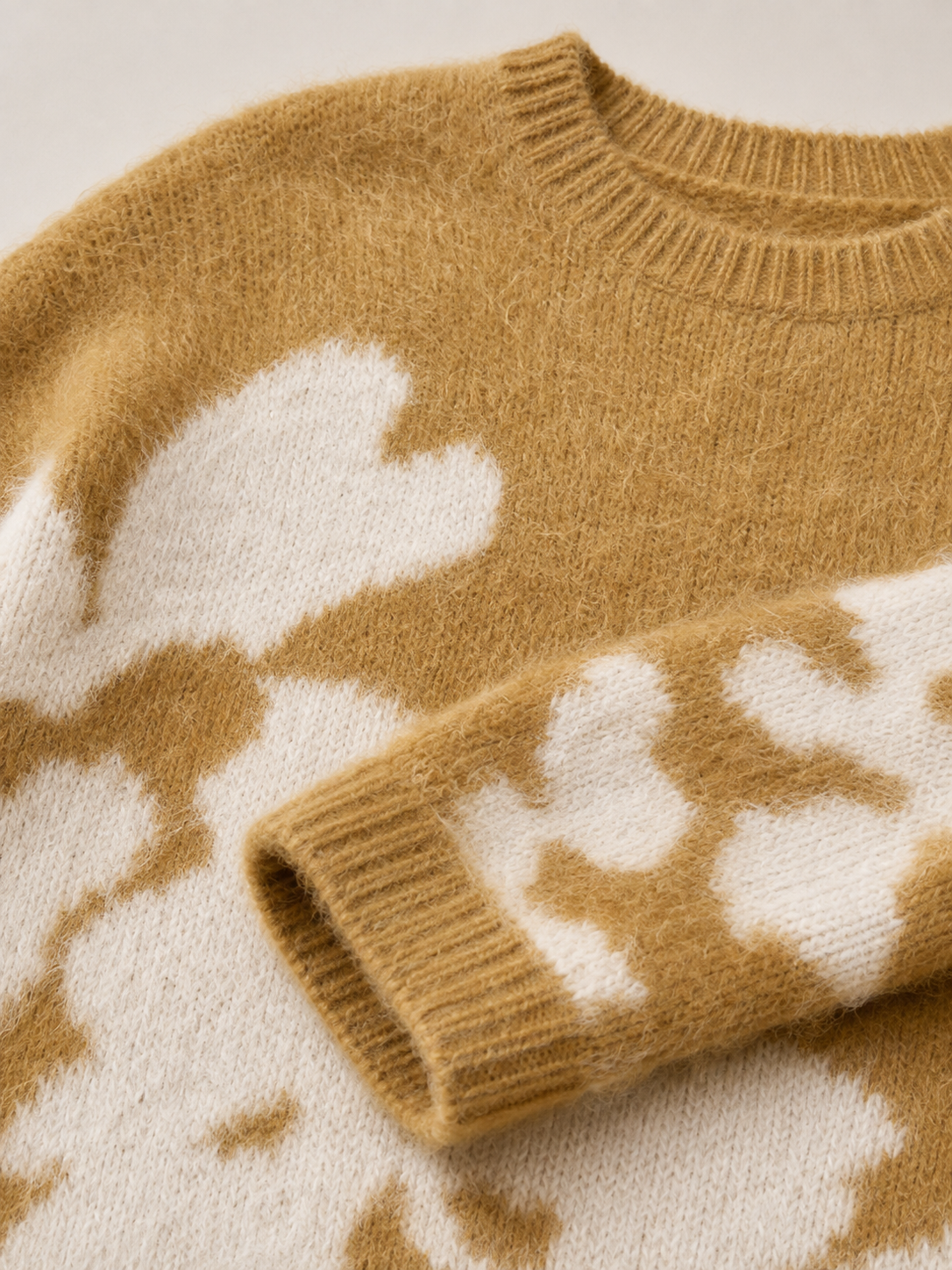 Factory Manufacturer Brushed Women's Sweater Relaxed Printed Women's Jumpers Customized