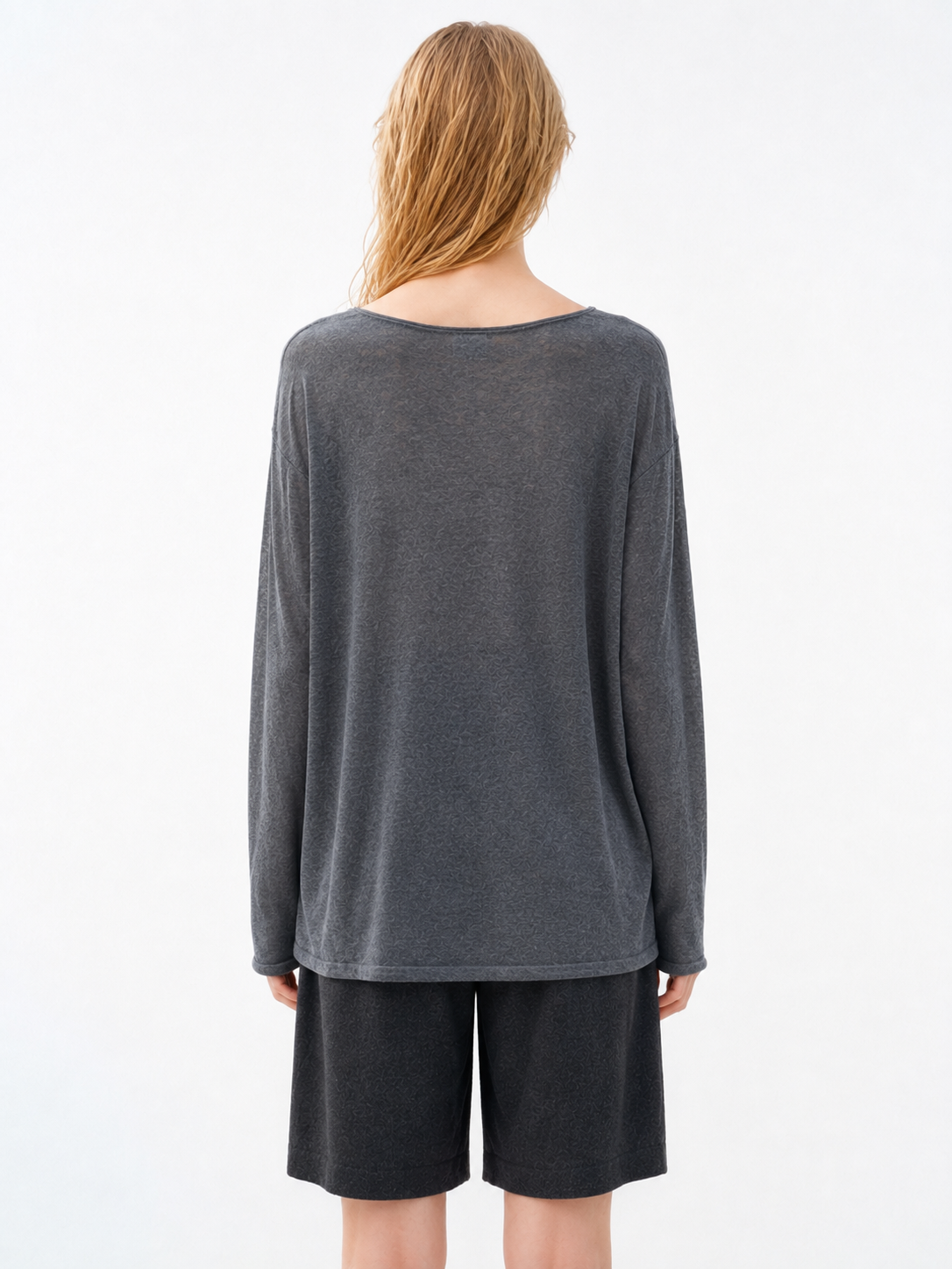 Women Two Piece Knit Sweater Set Oversized Long Sleeve Asymmetric Hem Pullover Top and Loose Shorts Casual Outfit