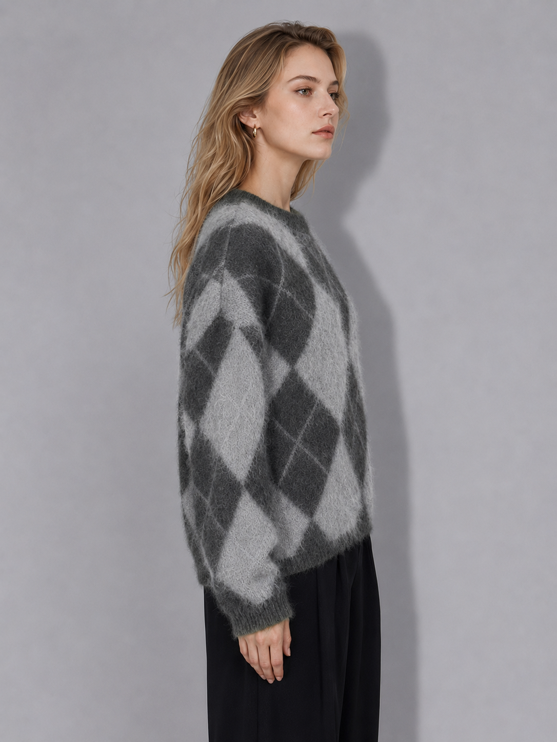2 Colors Knitted Drop Shoulder Long Sleeve Loose Casual Fashion Sweater Pullover for Women