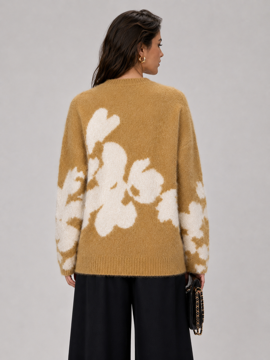 Factory Manufacturer Brushed Women's Sweater Relaxed Printed Women's Jumpers Customized