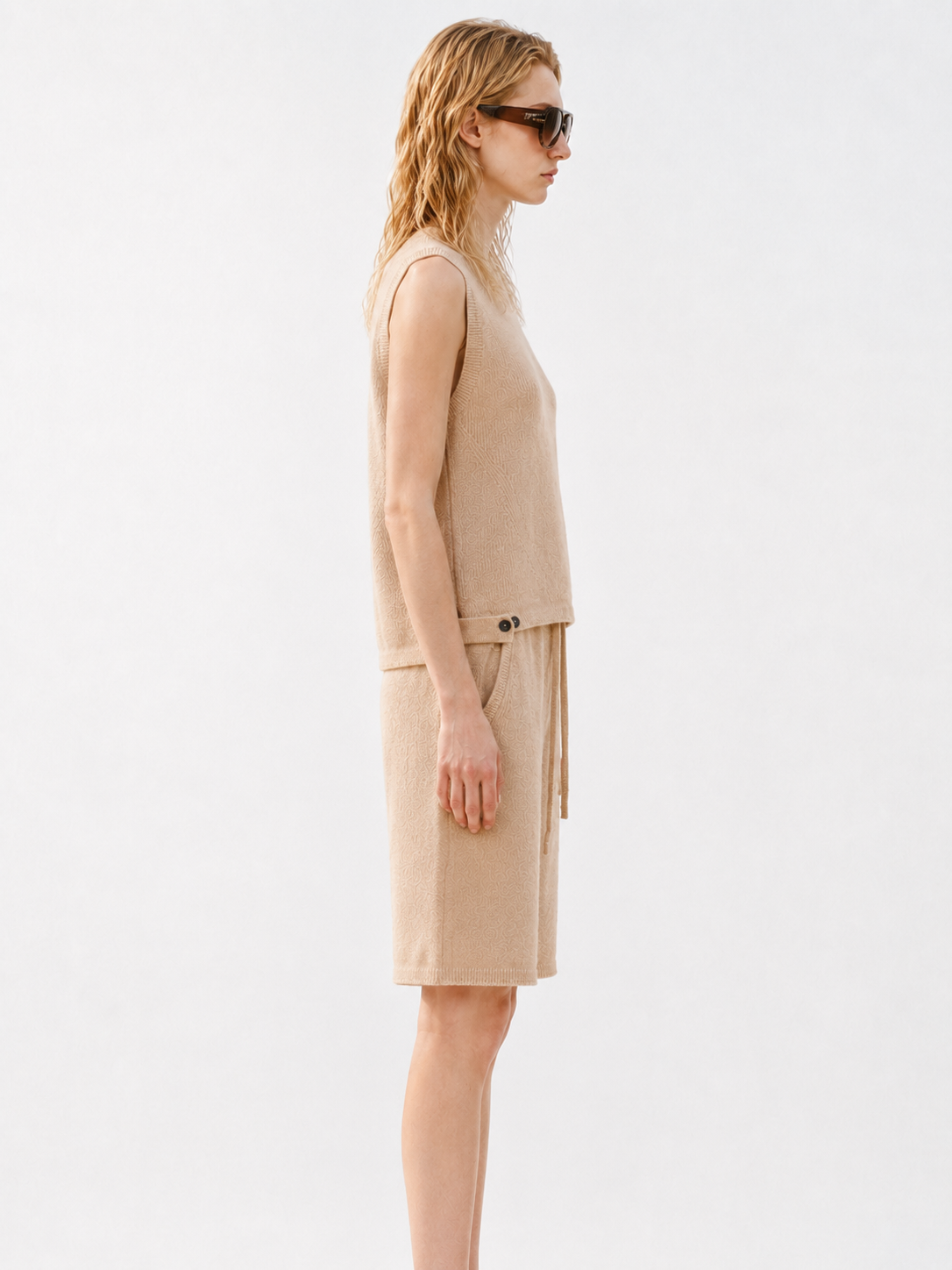 Women Knit Two Piece Set Sleeveless Tank Top and Drawstring Bermuda Shorts Beige Casual Lounge Outfit for Summer