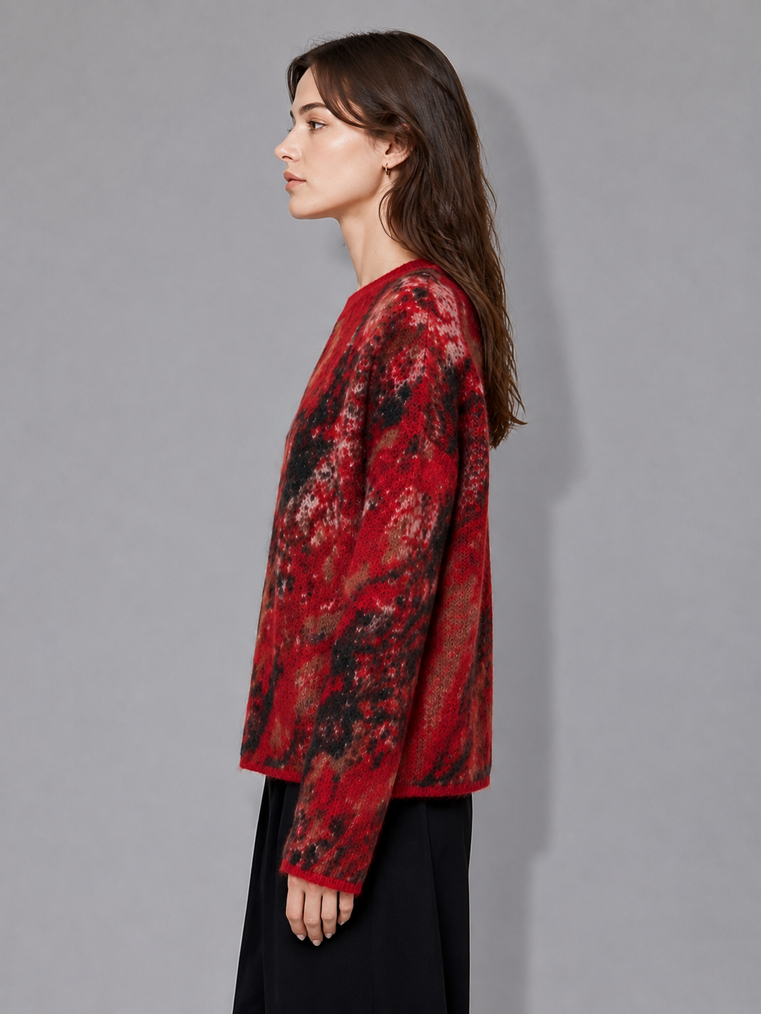 Women's plush floral print knitted sweater, round neck, large size, wide hemline, casual style, ribbed cuffs, anti-snag fabric