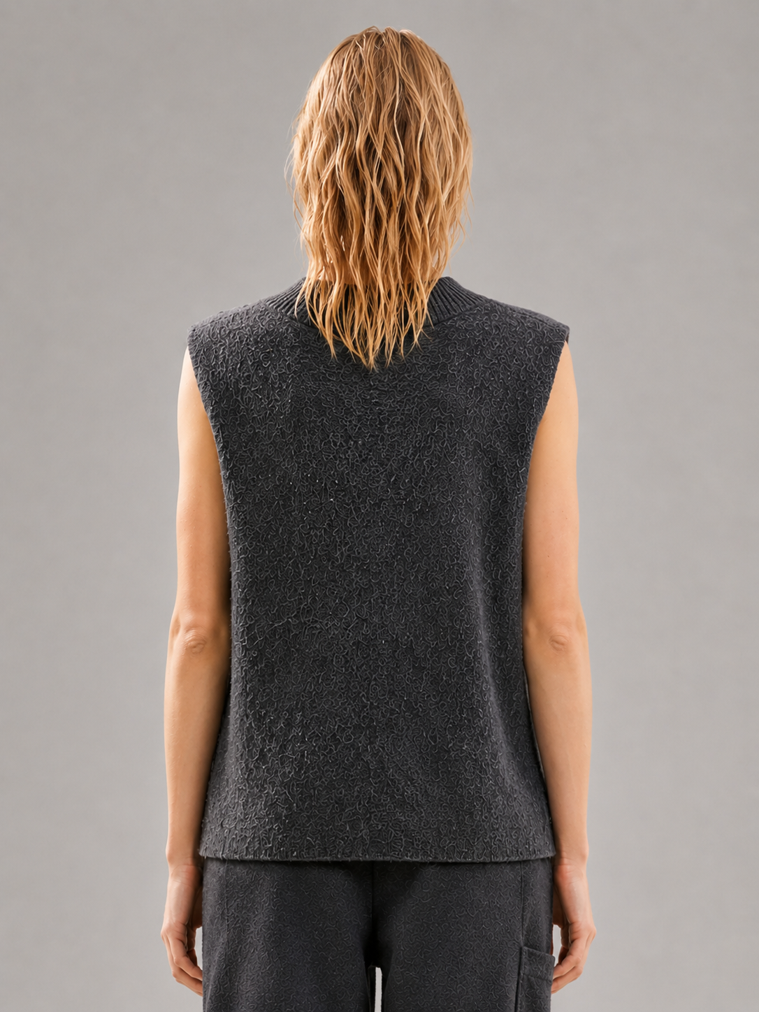 Women Fuzzy Knit Vest V Neck Sleeveless Mohair Sweater Denim Patch Pocket Dark Grey Knitted Waistcoat for Autumn
