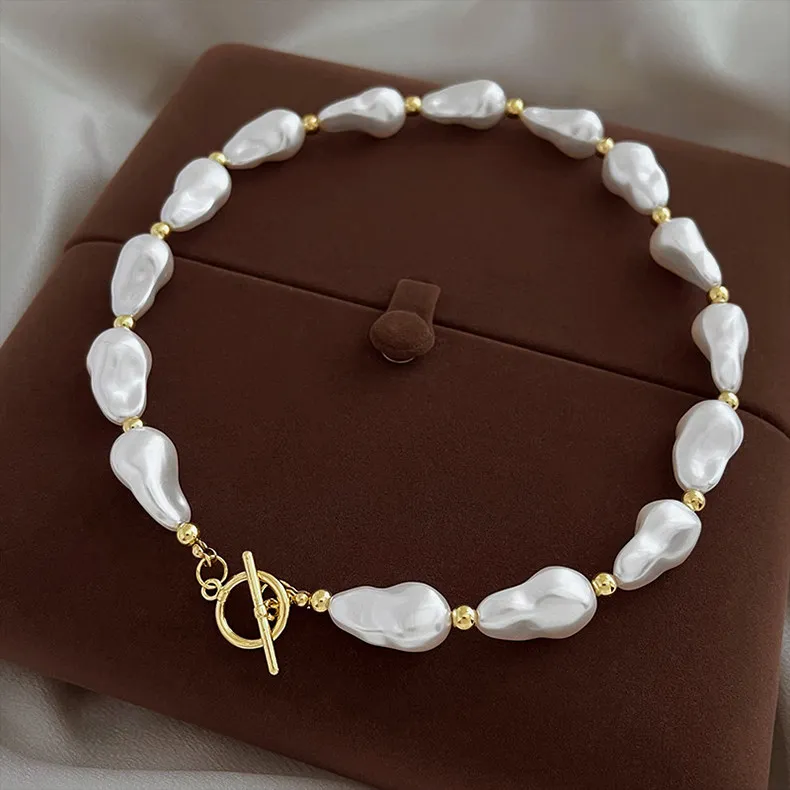 Hisera Baroque White Pearl Beaded Necklace
