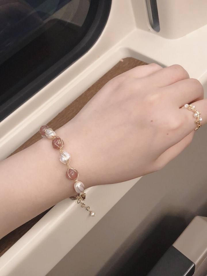 Hisera Charming Gold-Plated Strawberry Crystal Bracelet - Fr