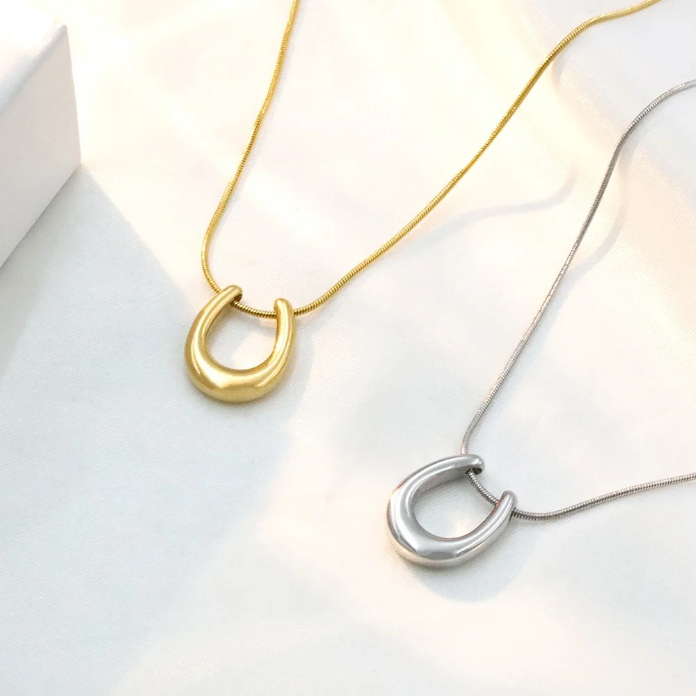Hisera Trendy Fashion Design Stainless Steel Crystal Jewelry