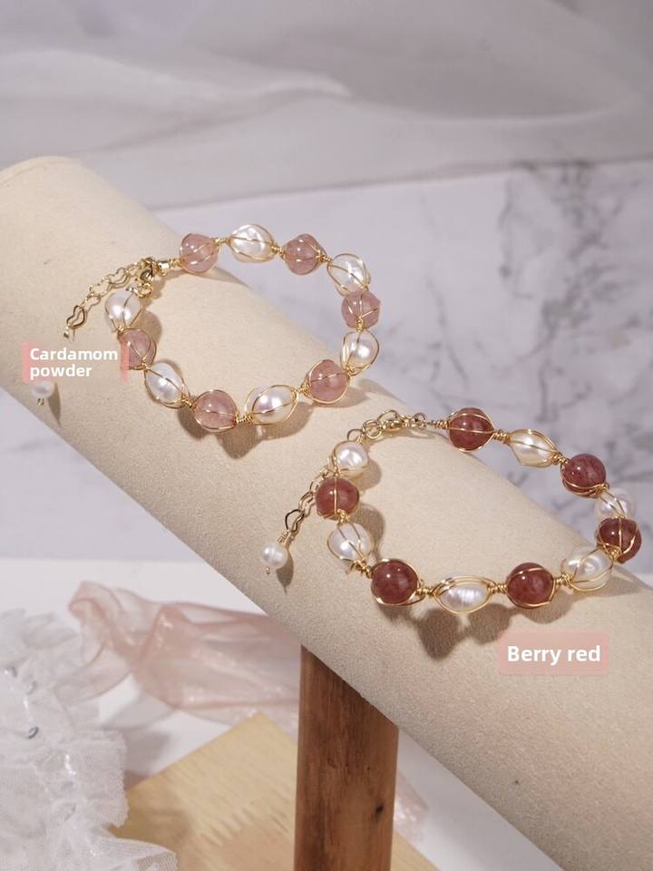 Hisera Charming Gold-Plated Strawberry Crystal Bracelet - Fr