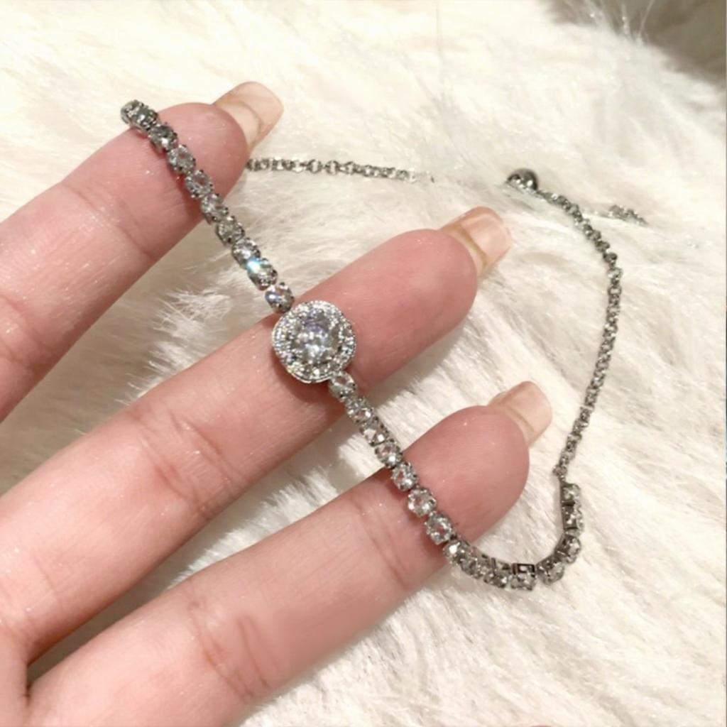 Hisera Trendy Zircon Slim Waisted Titanium Crystal Jewelry