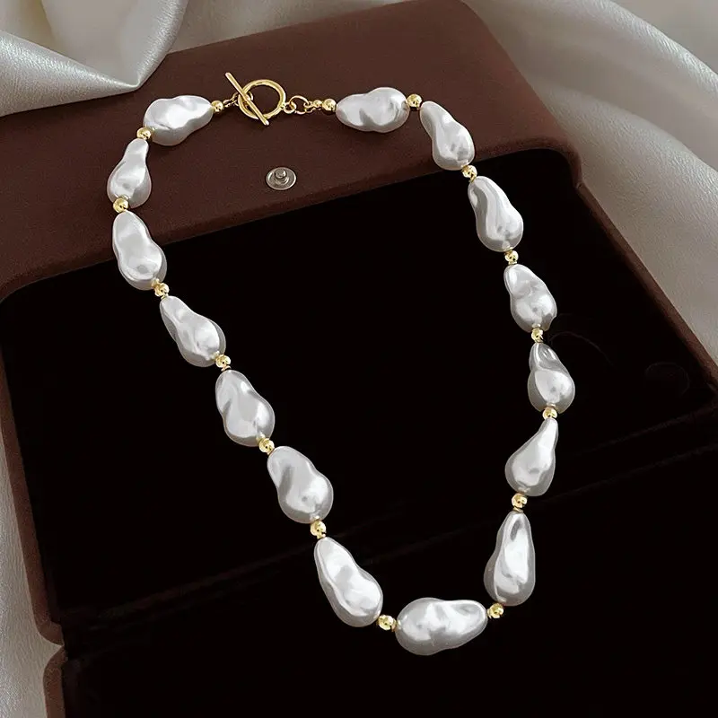 Hisera Baroque White Pearl Beaded Necklace
