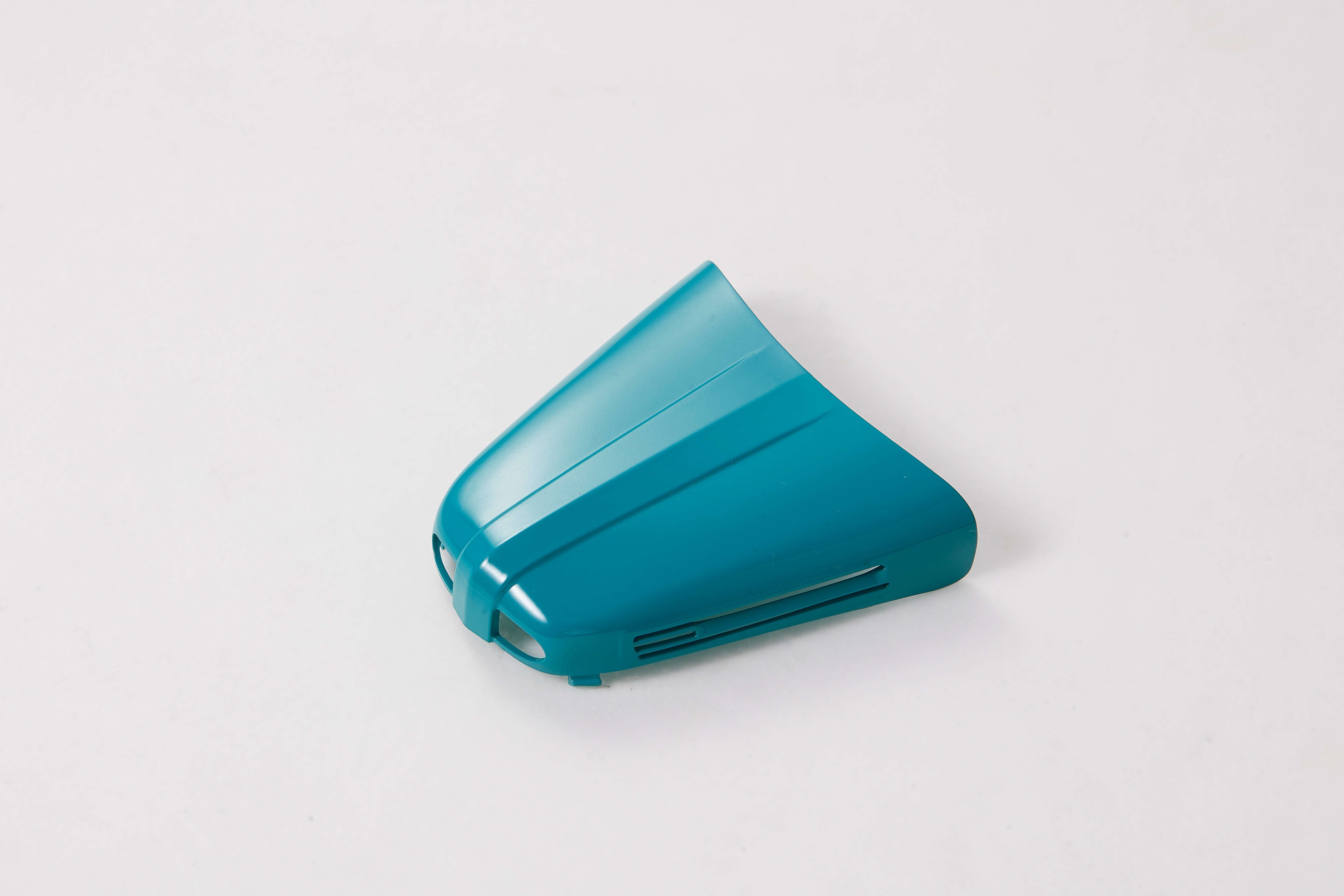 1:18 Magnum Hood in teal color, perfect for RC vehicle customization.