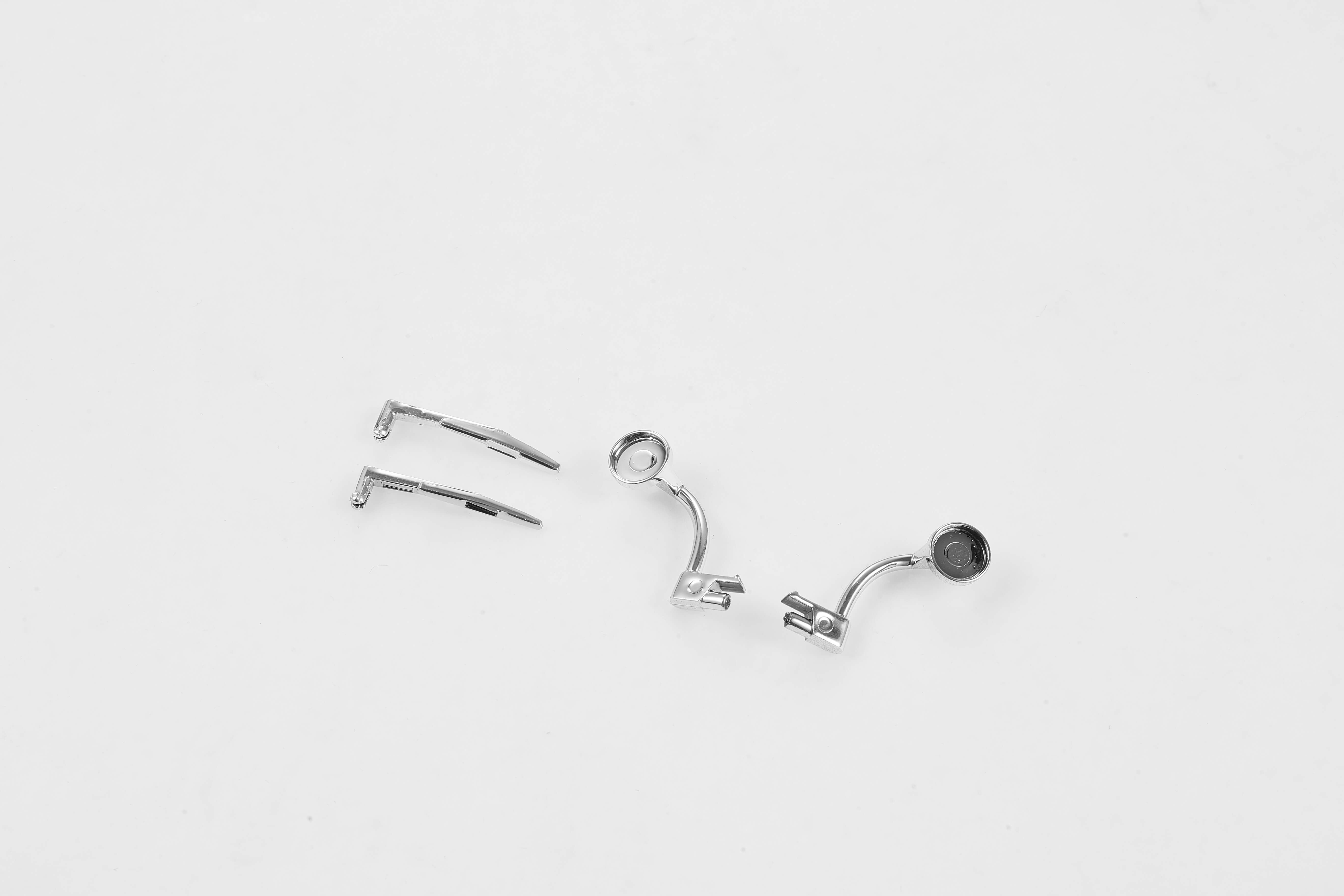 1:18 Magnum RC rearview mirror clips and wiper arm parts