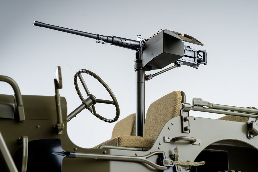 1:6 scale 1941 MB machine gun in vehicle interior with detailed bipod and ammo box