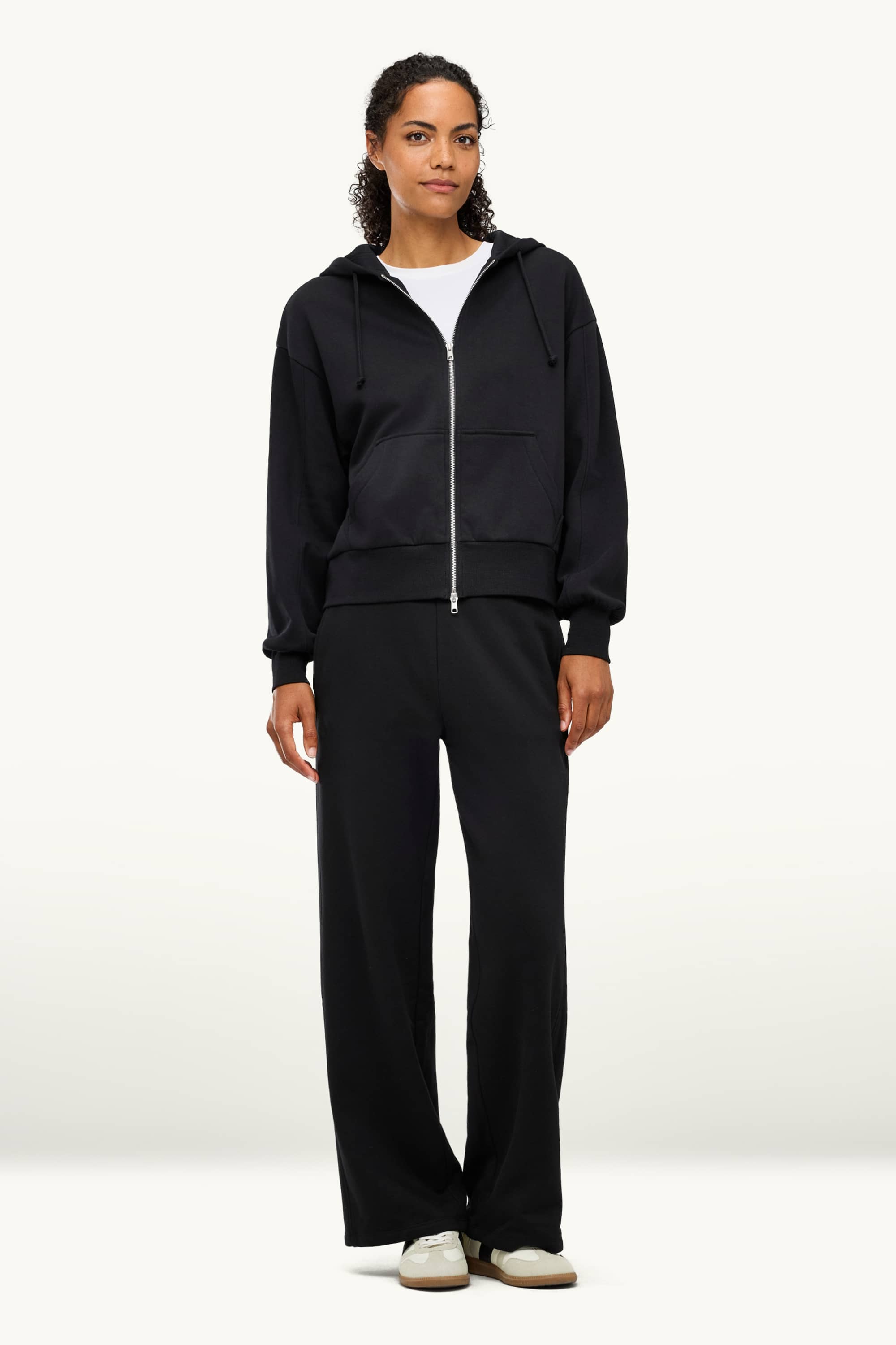Zip-through hoodie black