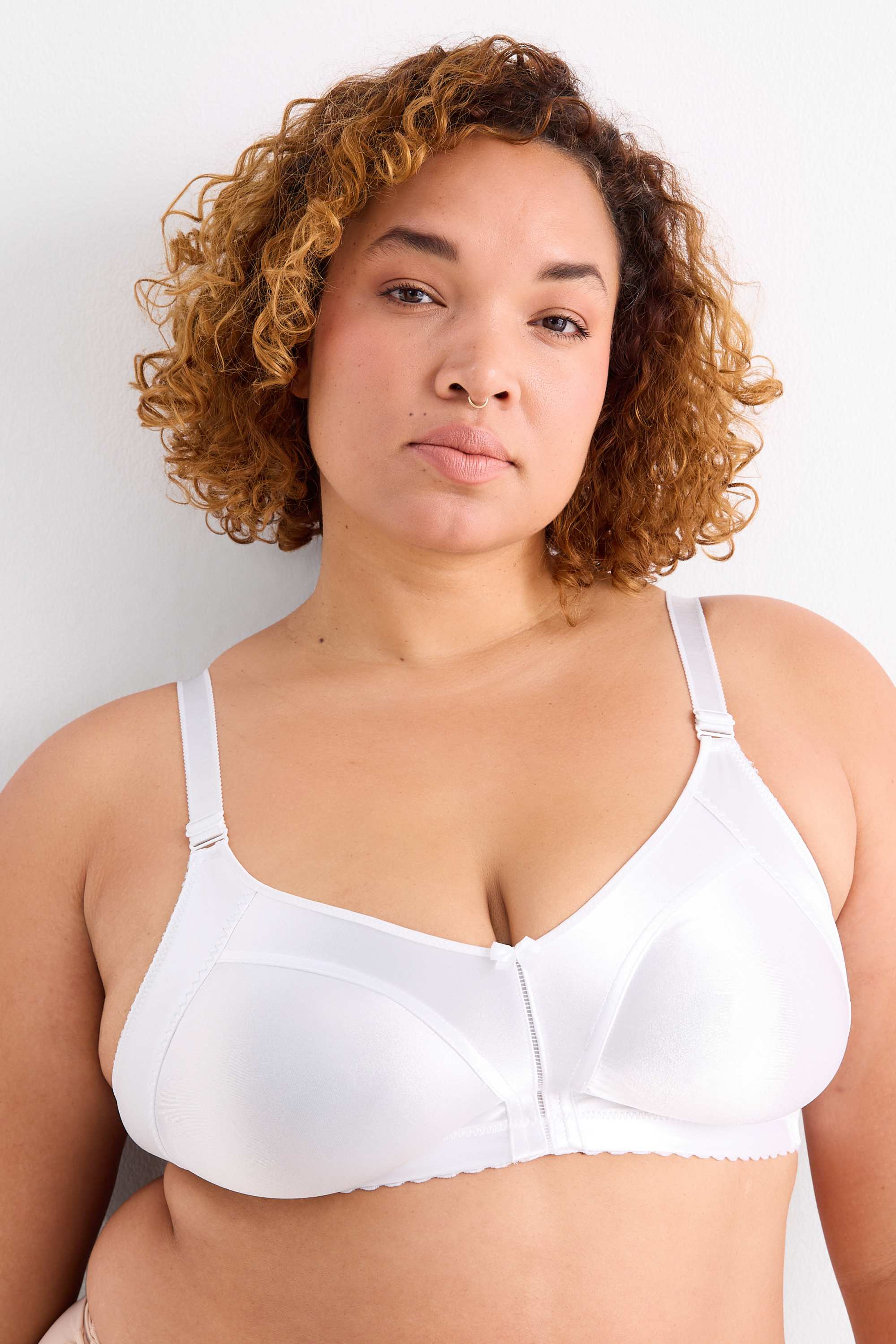 Non-wired minimiser bra - shiny white