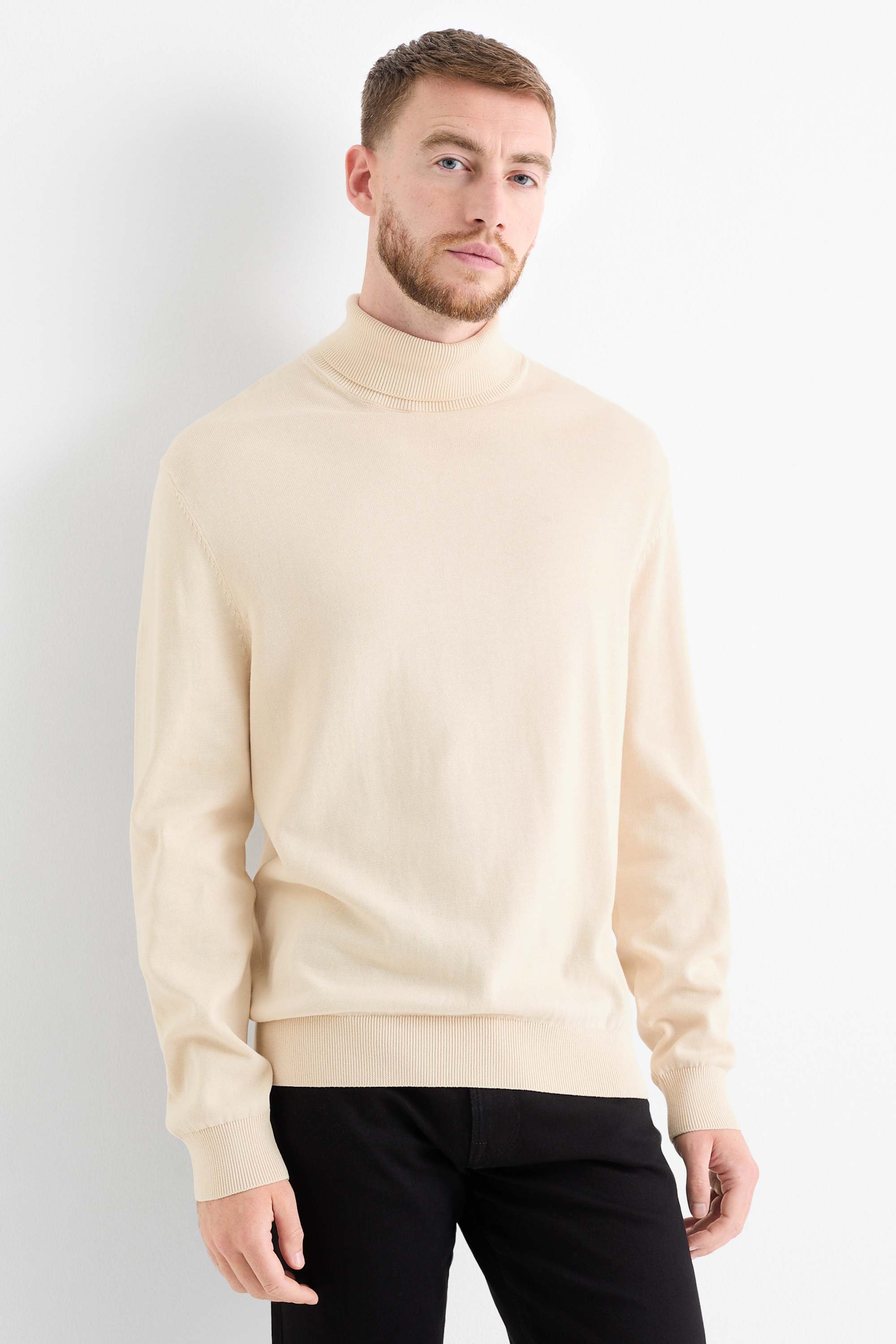 Turtleneck jumper light beige