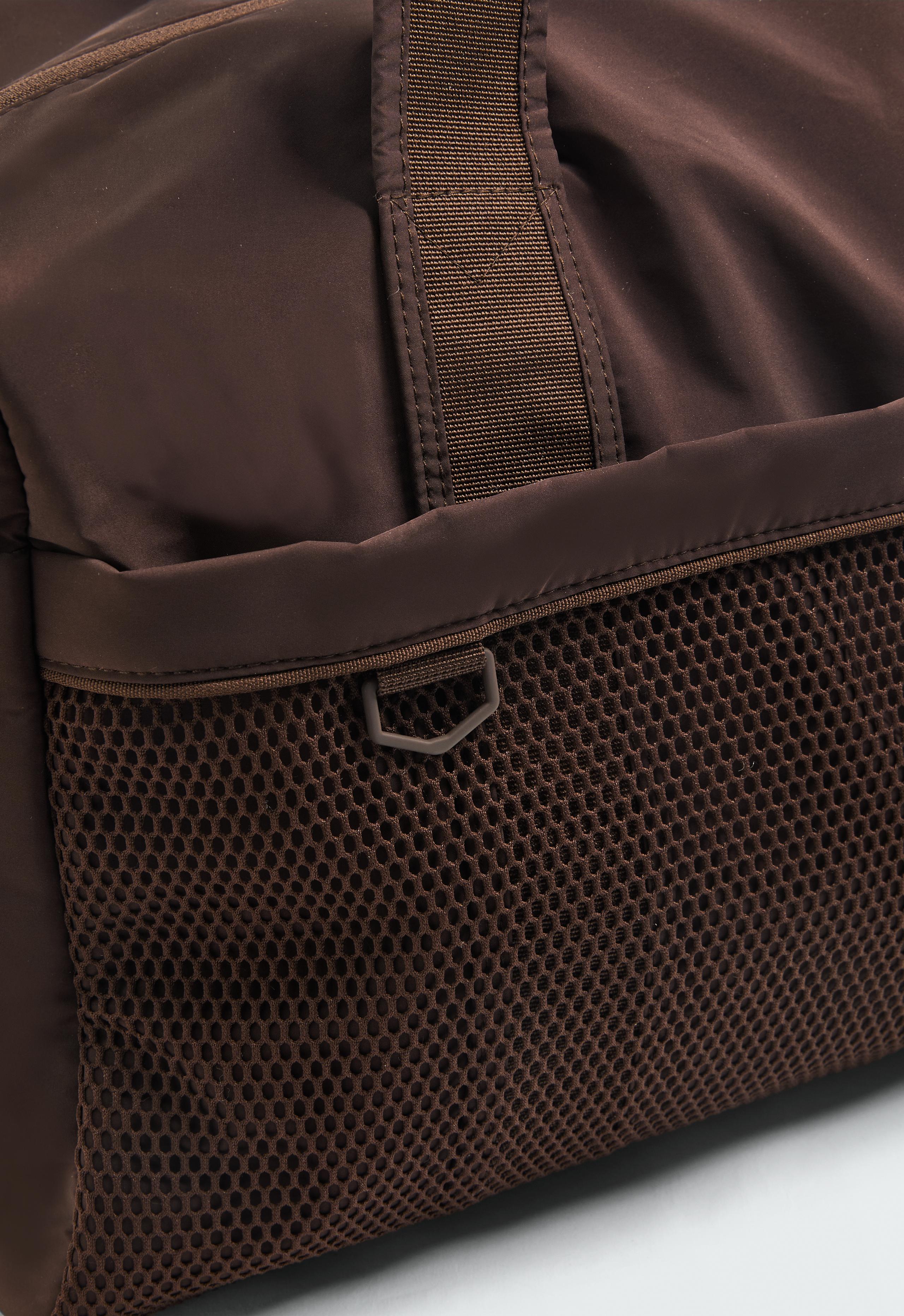 Double compartment sports bag - BROWN