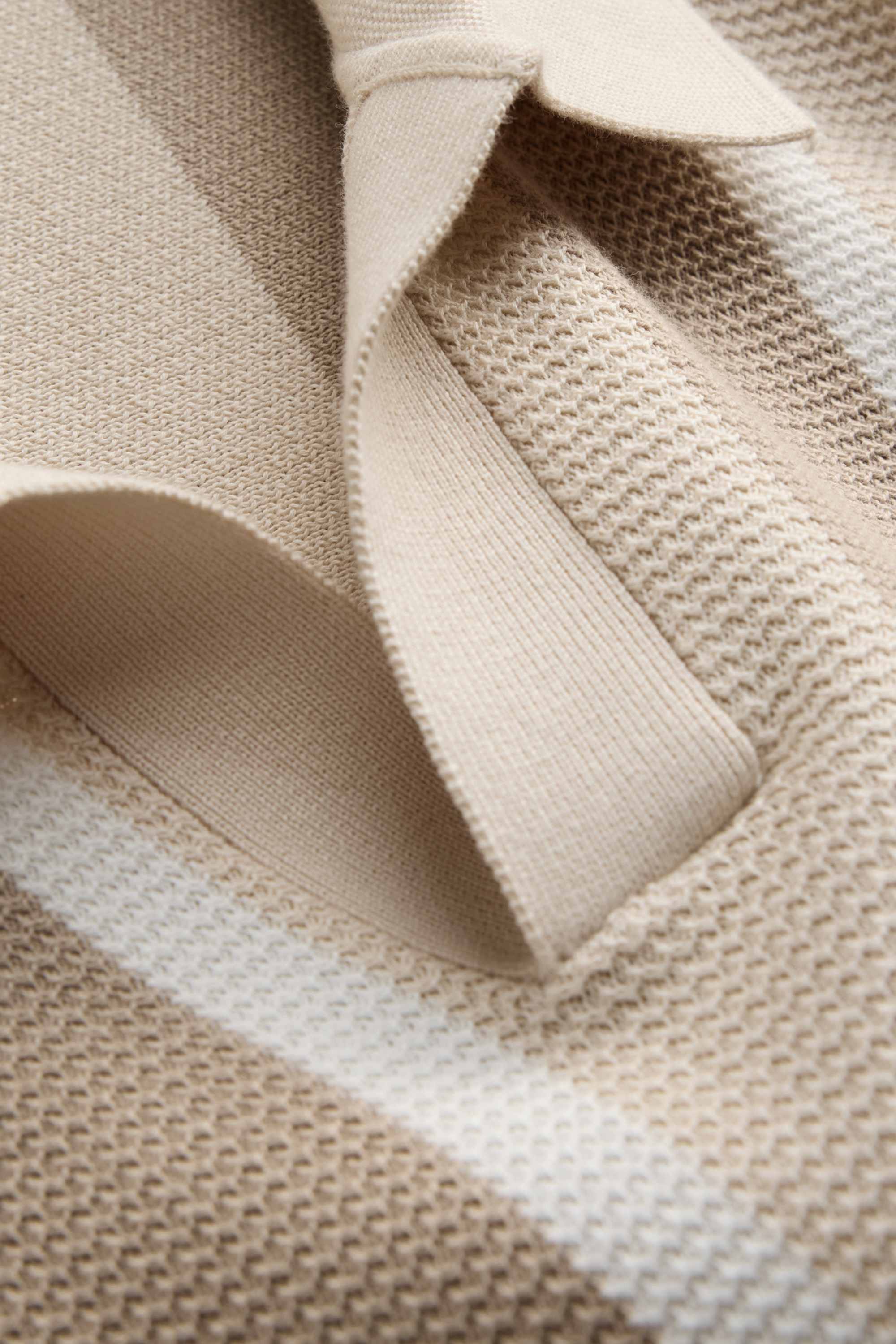Knitted polo shirt - regular fit - striped - textured beige