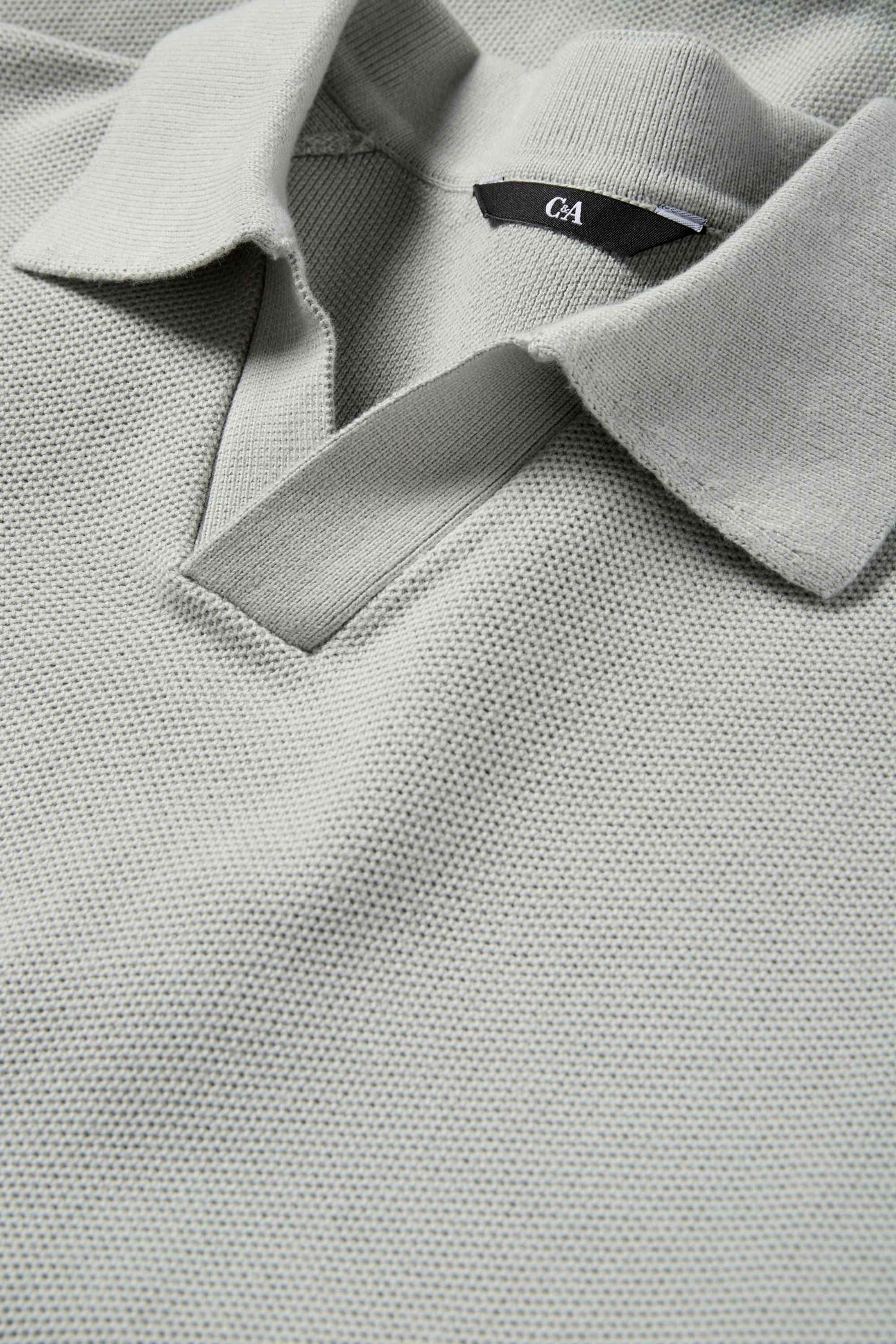 Knitted polo shirt - regular fit - textured gray