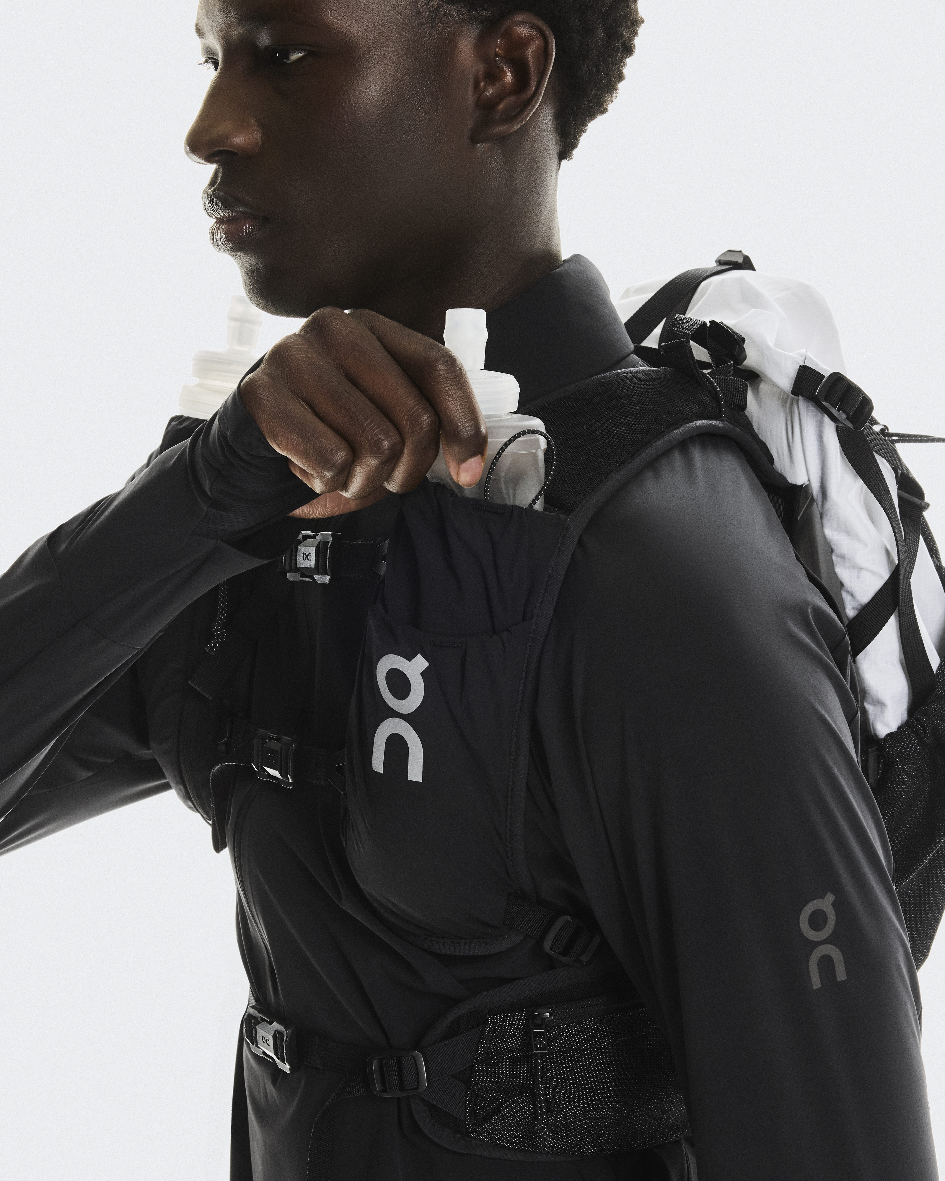 Trail Pack 20L - White | Black