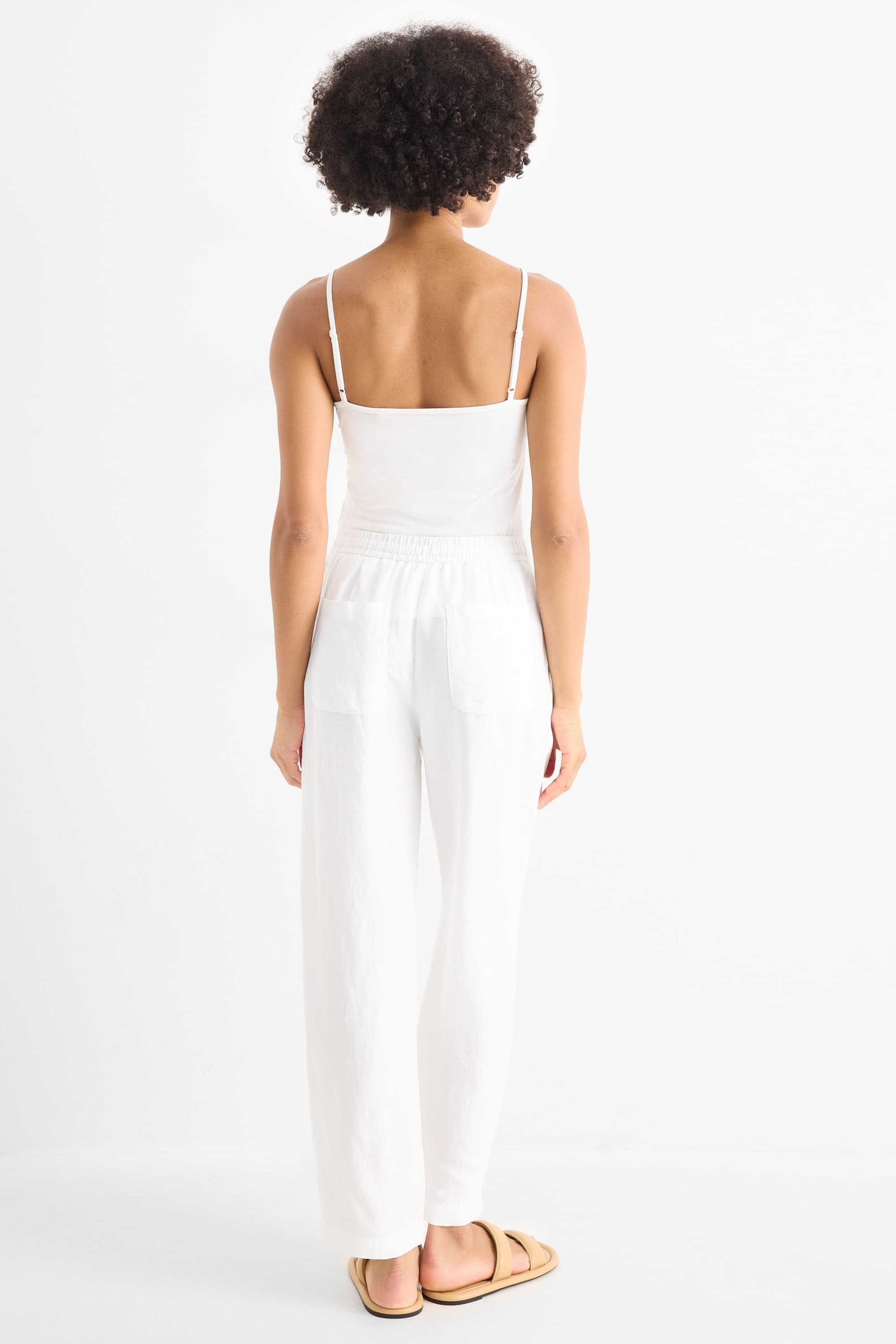Cloth trousers - mid-rise waist - tapered fit - linen blend white