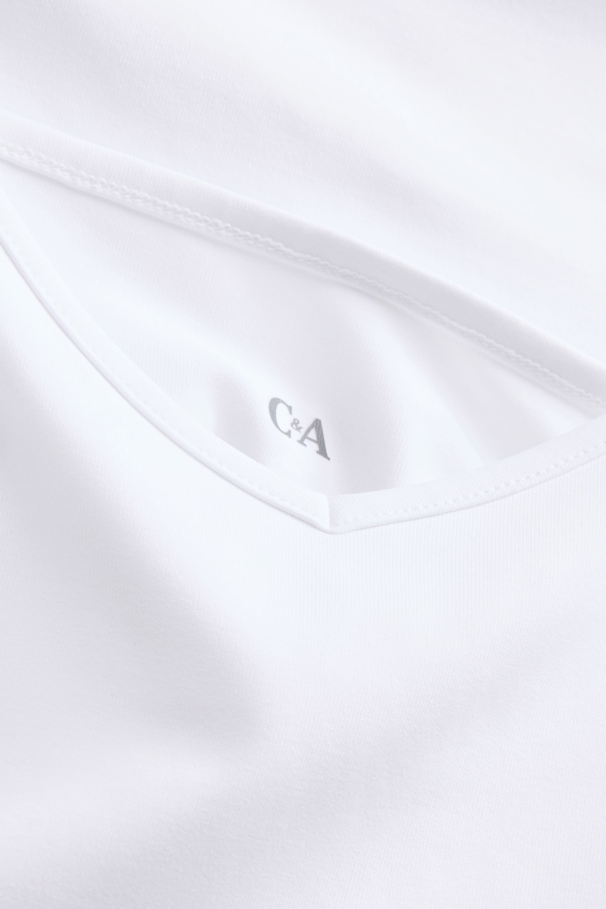 Top white