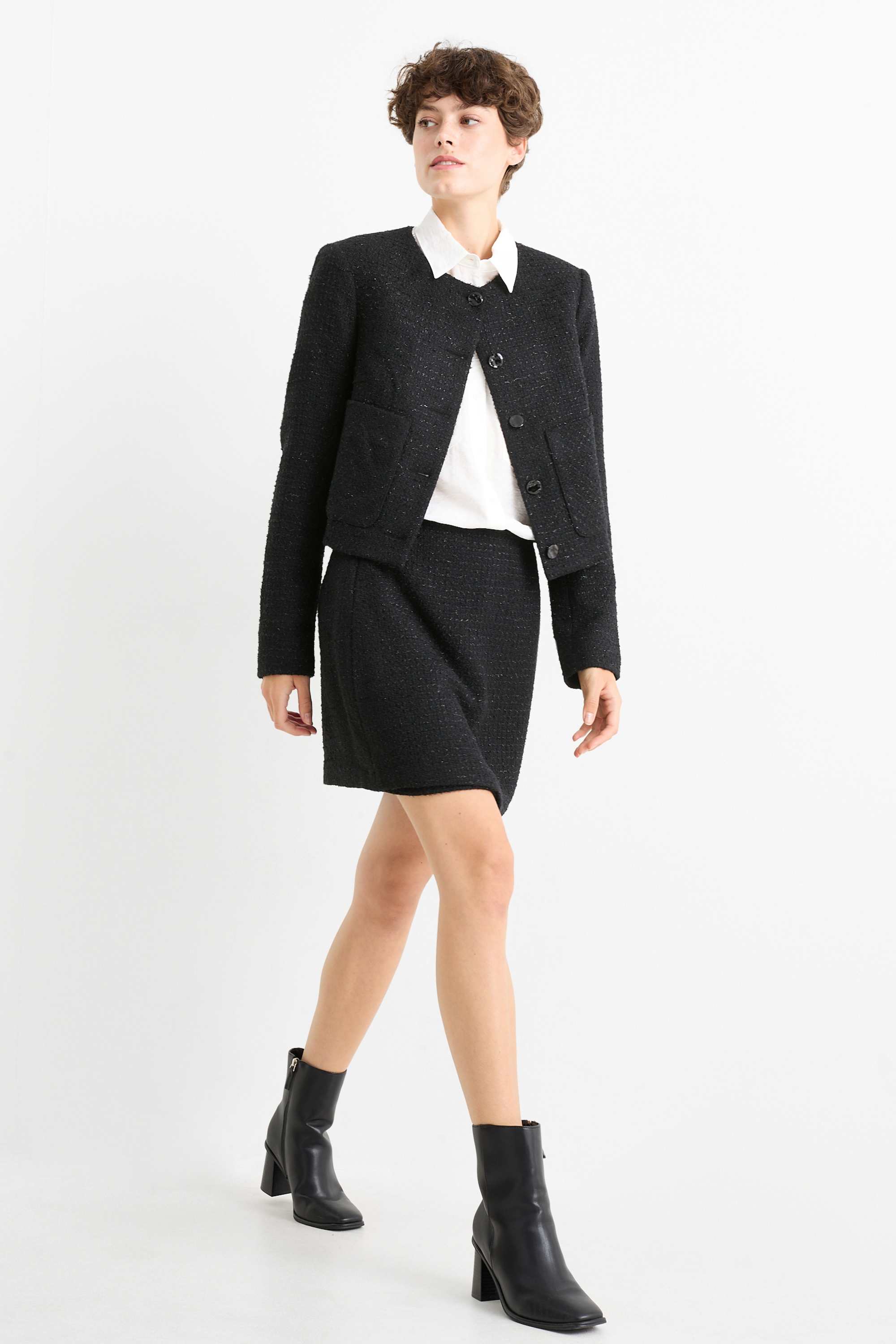 Miniskirt black