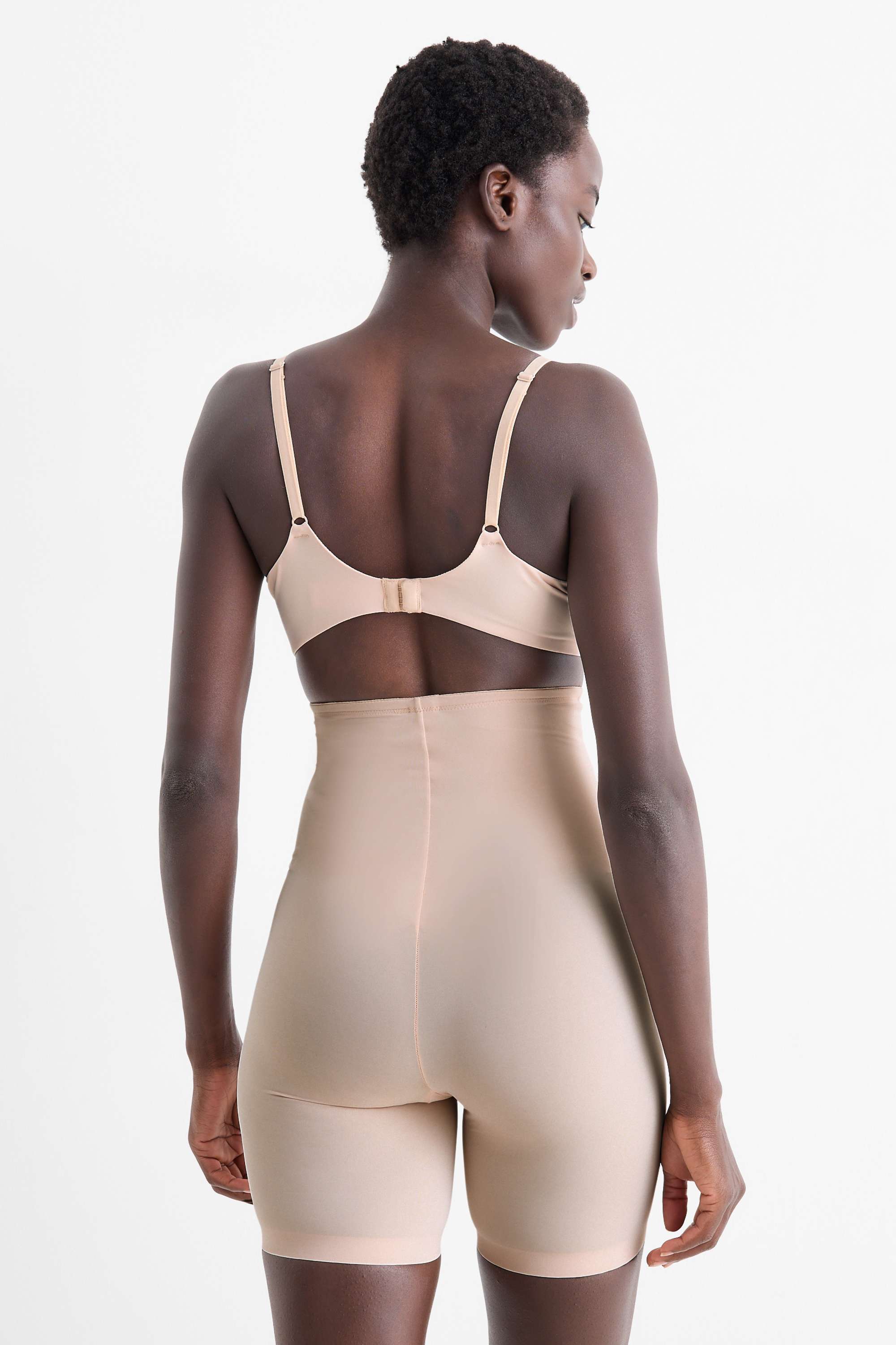 Underwire bra - FULL COVERAGE - LYCRA® light beige