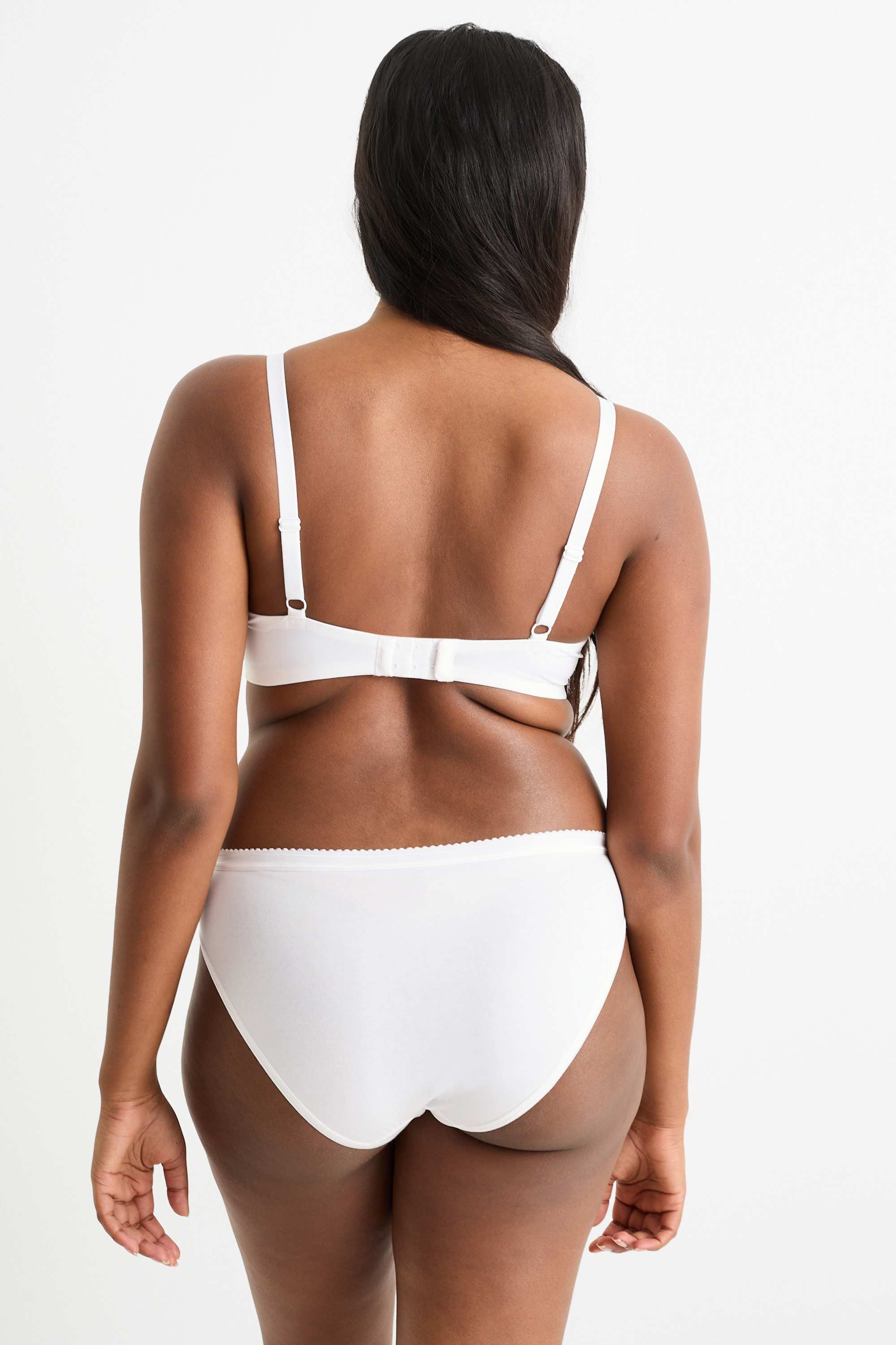 Non-wired bra - padded - LYCRA® white