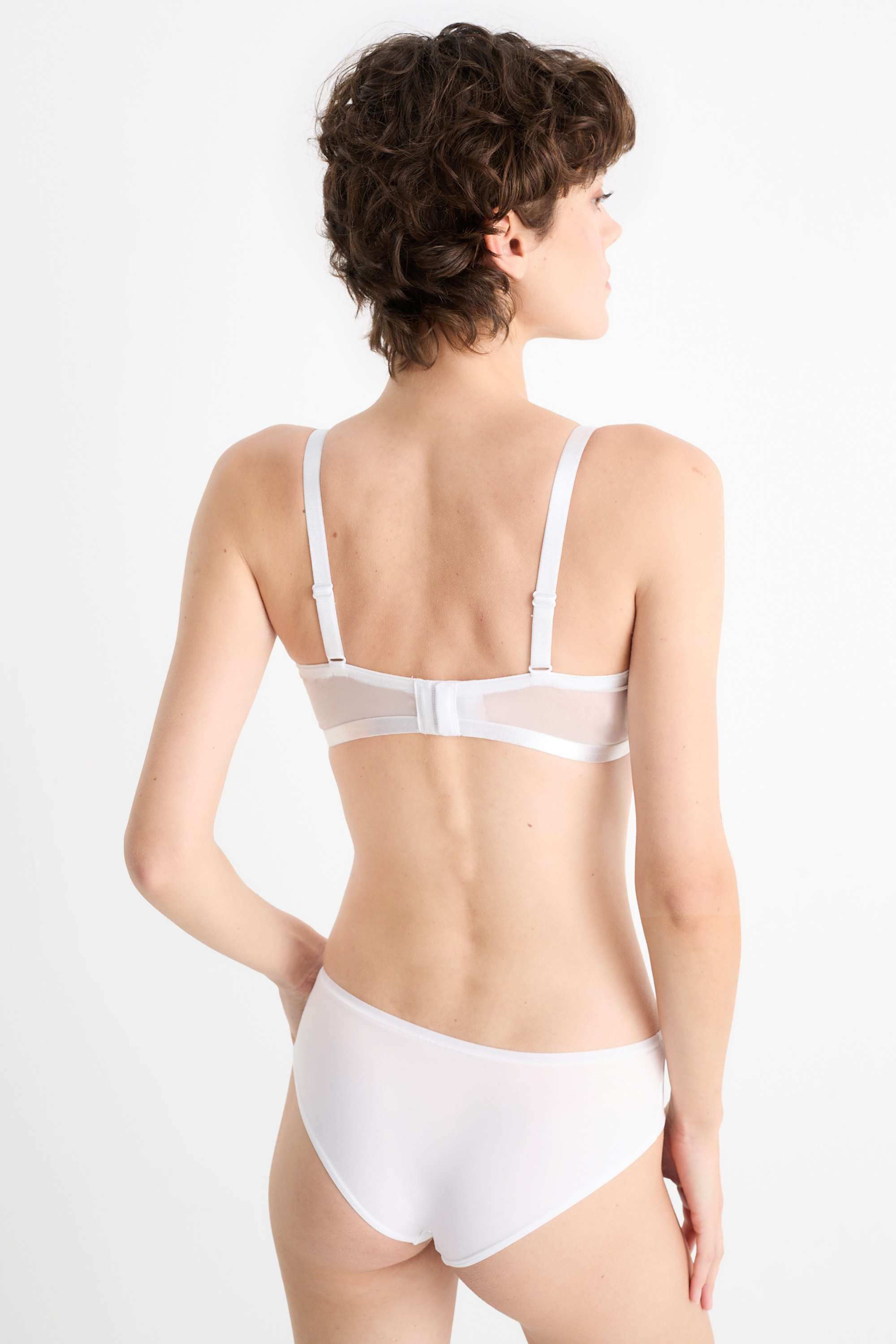 Non-wired bra - non-padded white