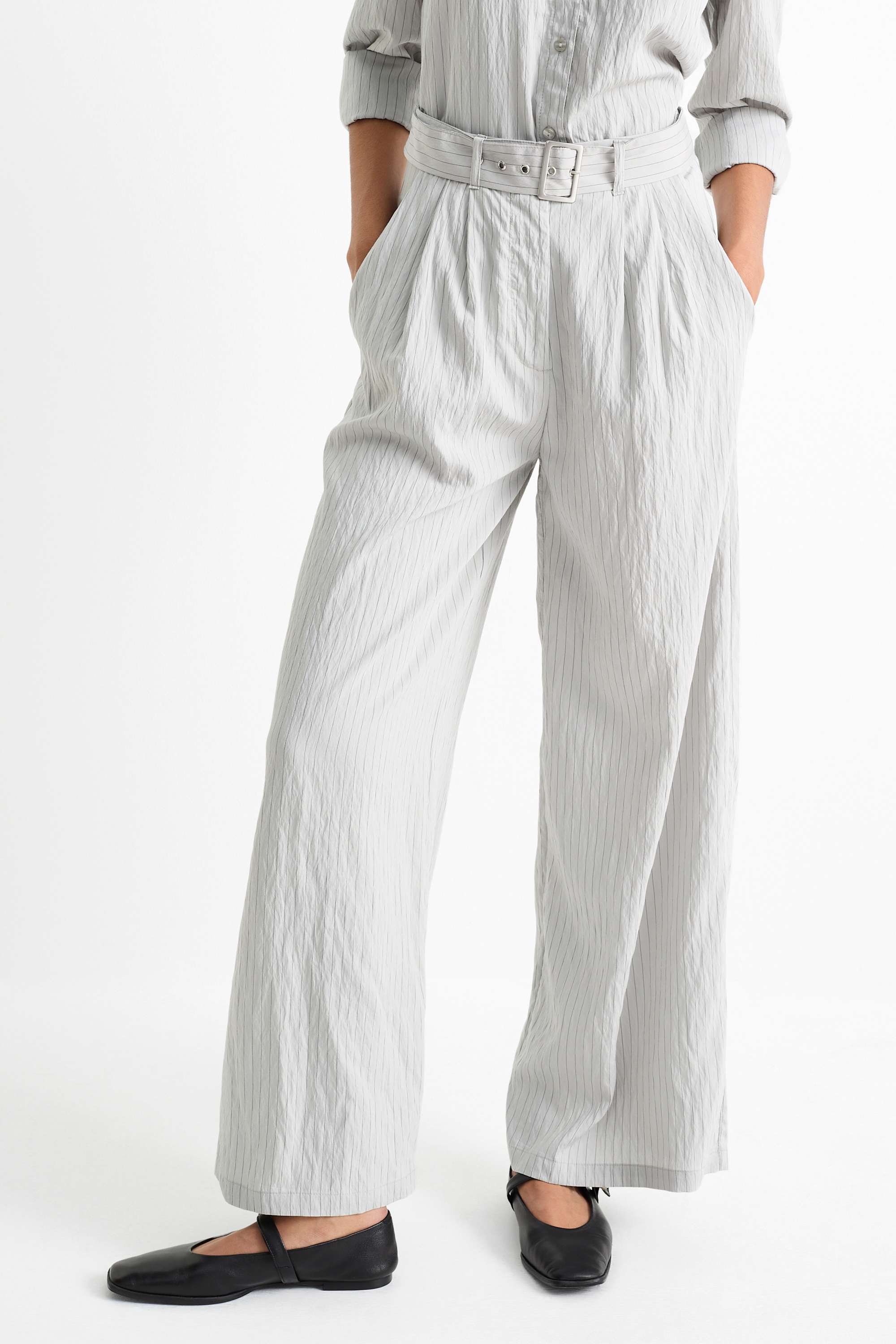 Cloth trousers with belt - high-rise waist - wide leg - pinstripes light gray
