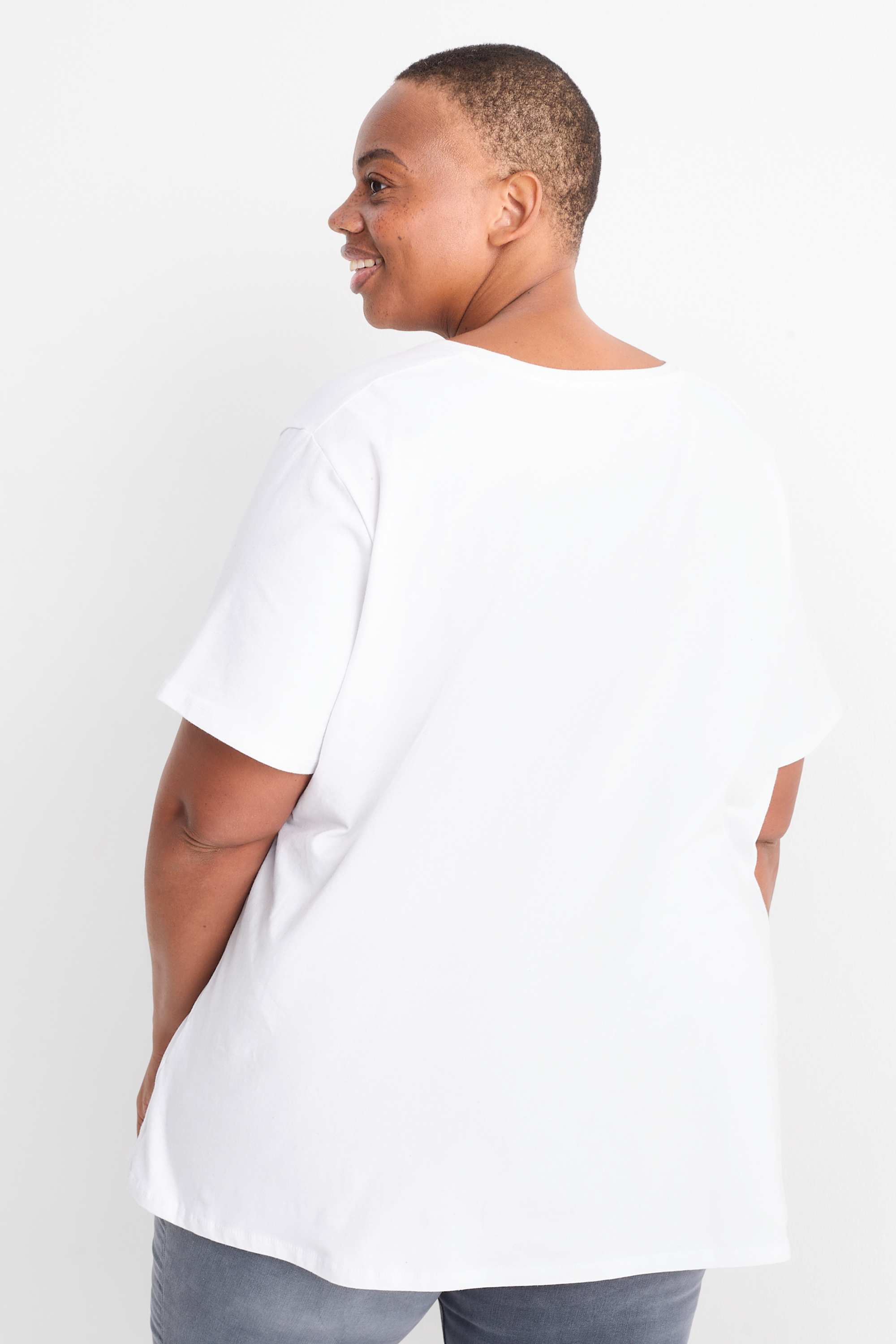 Multipack of 2 - V-neck T-shirt - LYCRA® white