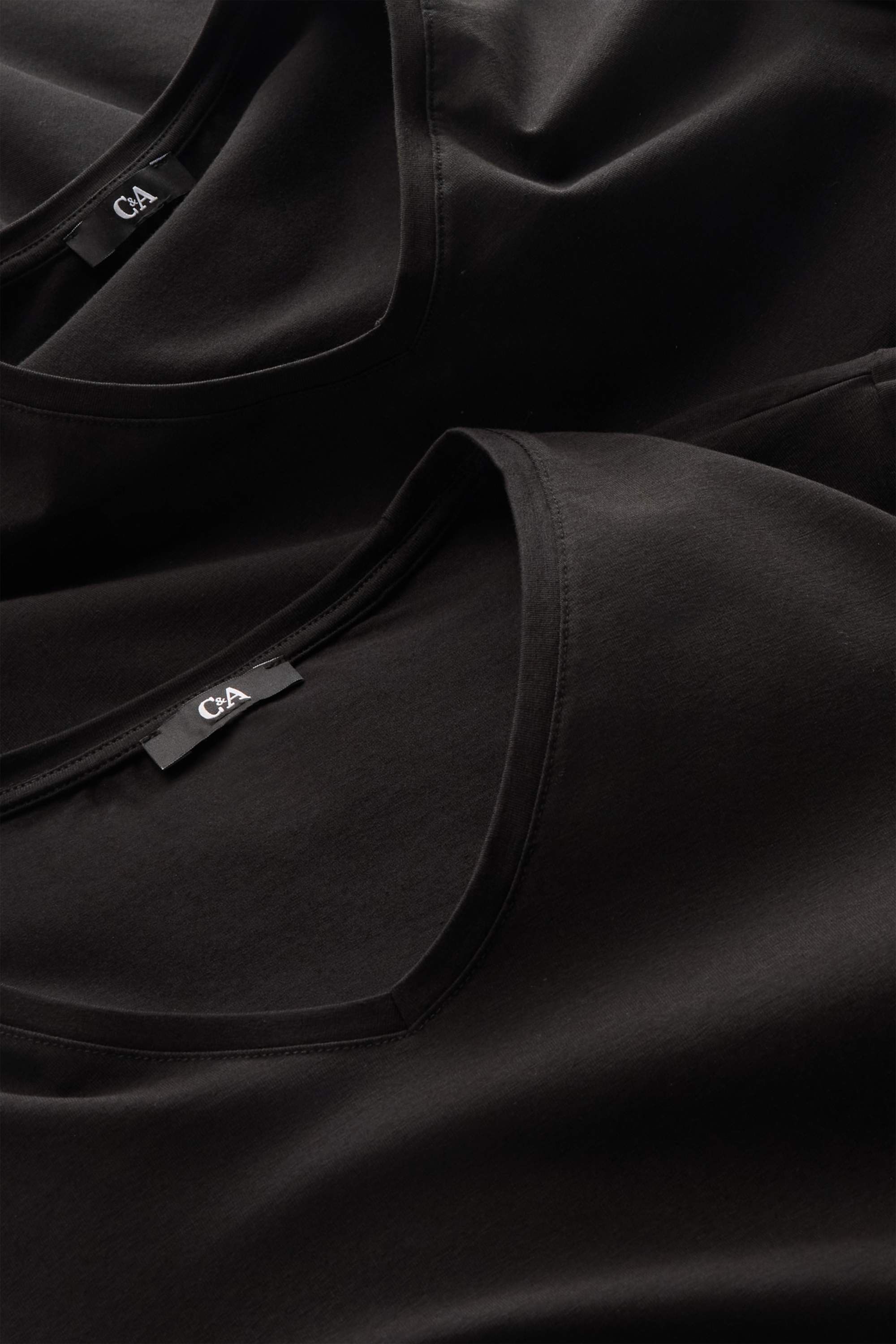 Multipack of 2 - V-neck T-shirt - LYCRA® black