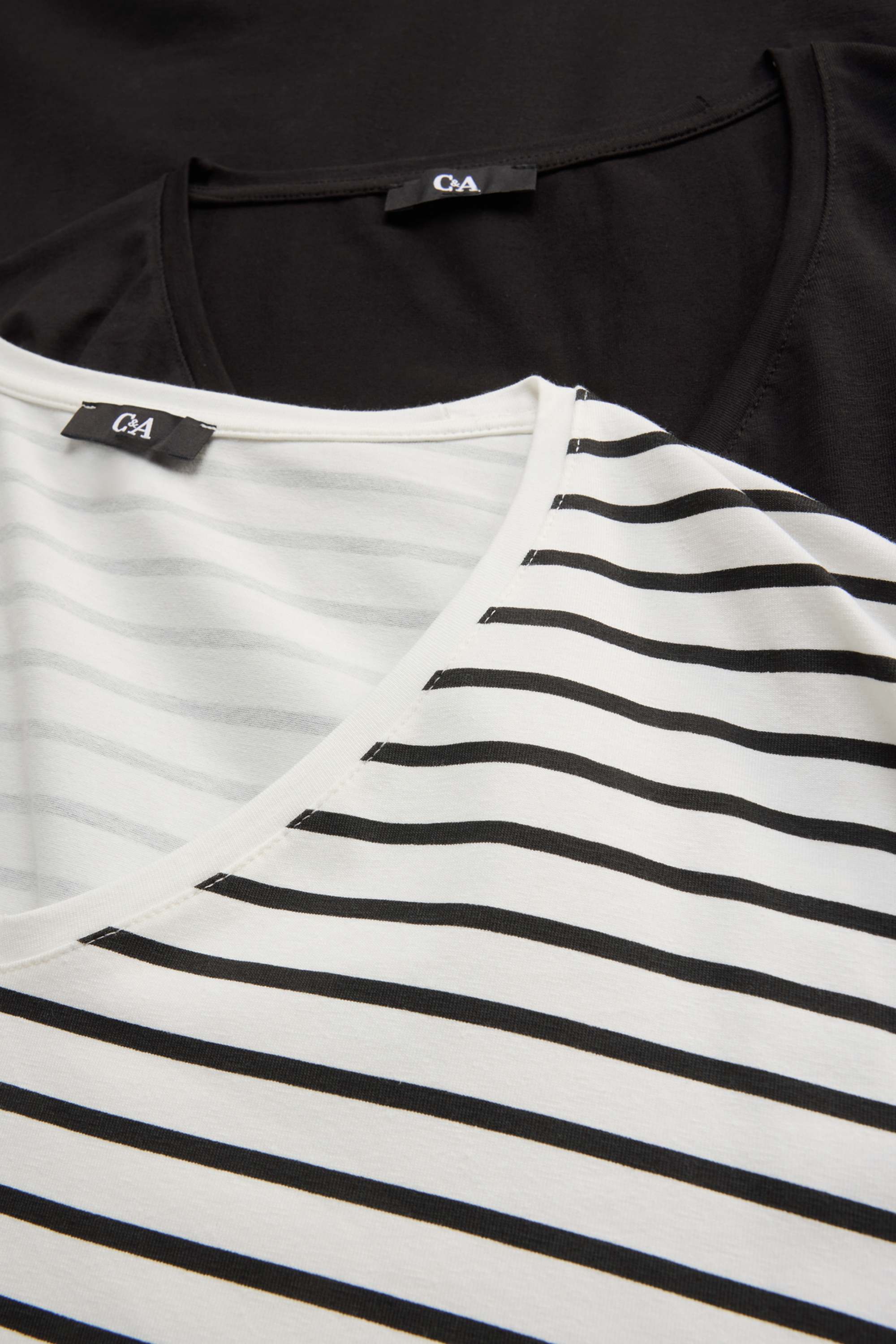 Multipack of 2 - V-neck T-shirt - LYCRA® white / black