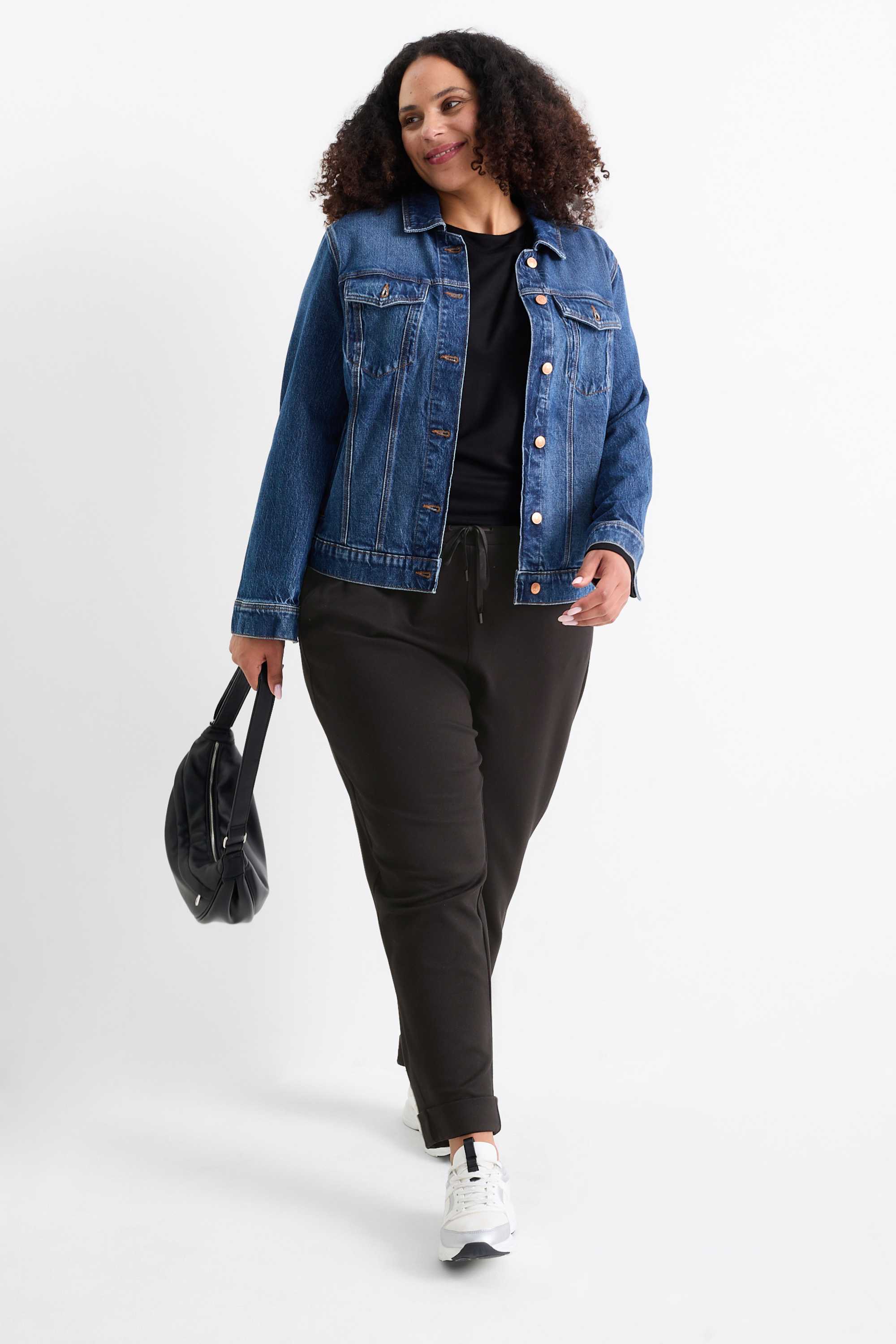 Cloth trousers - mid-rise waist - tapered fit black